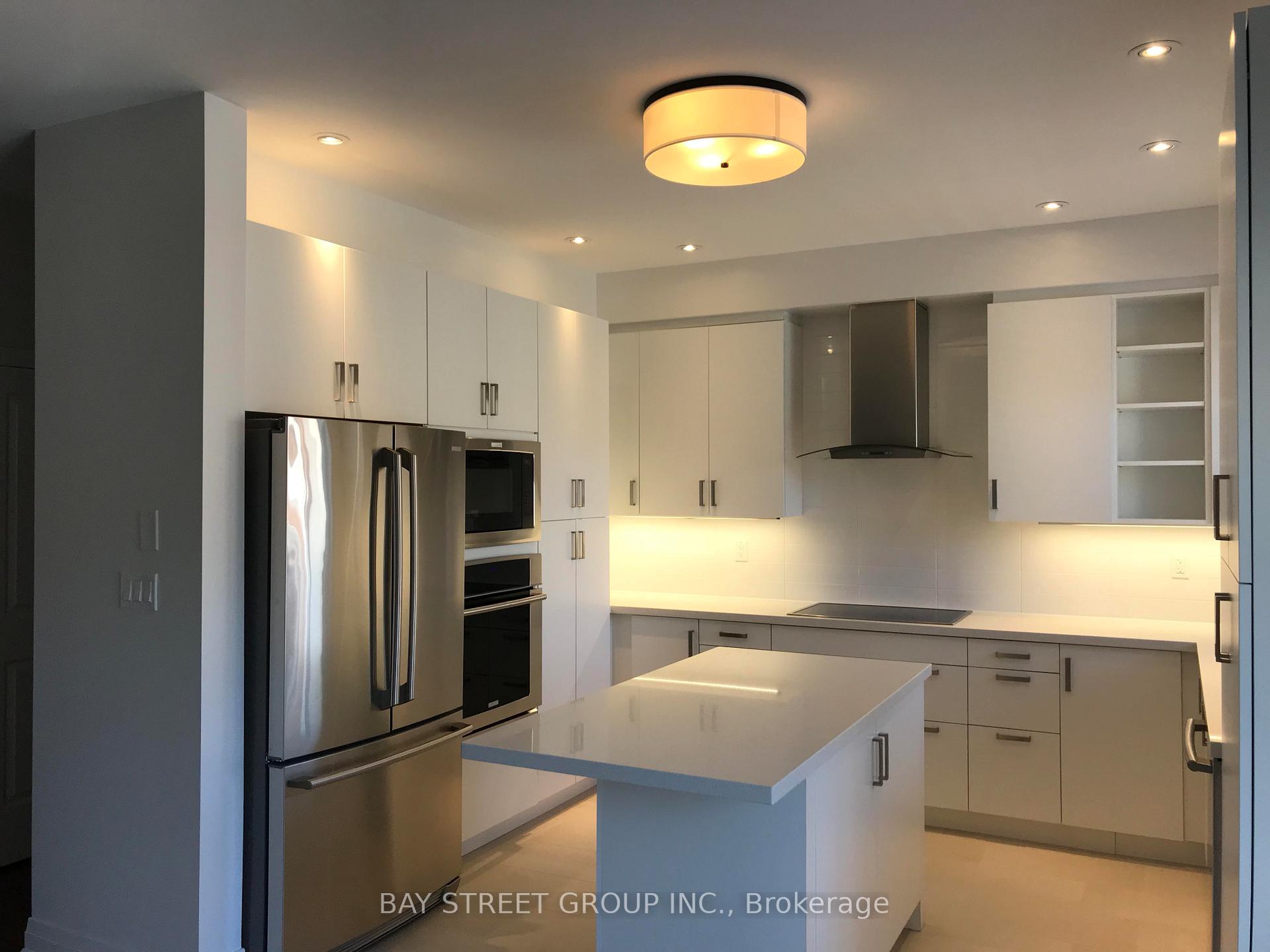 Photo 6 of 63 Village Parkway, Markham, Unionville — HOMEH