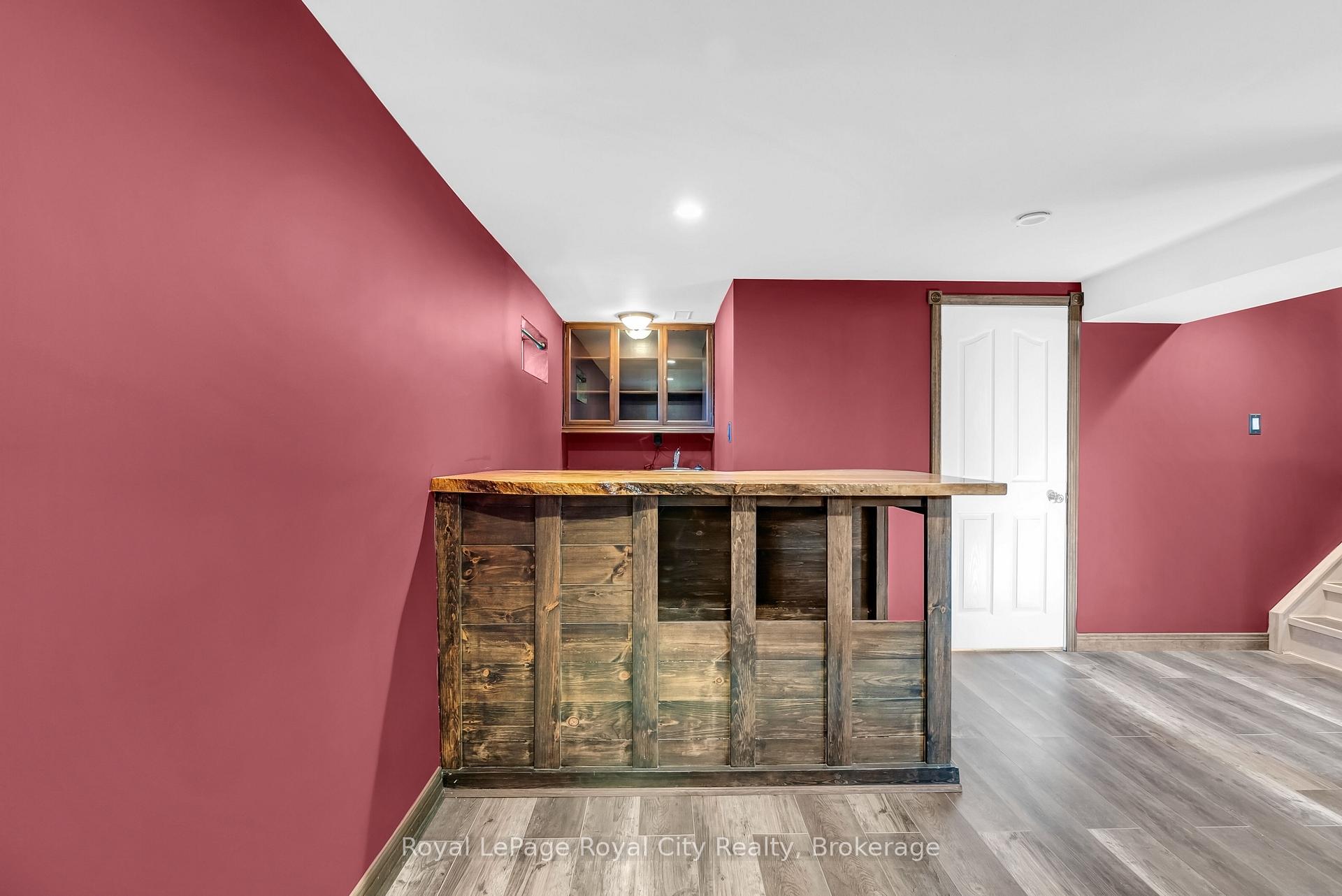 Photo 34 of 56 Forest Drive, Brant, Paris — HOMEH