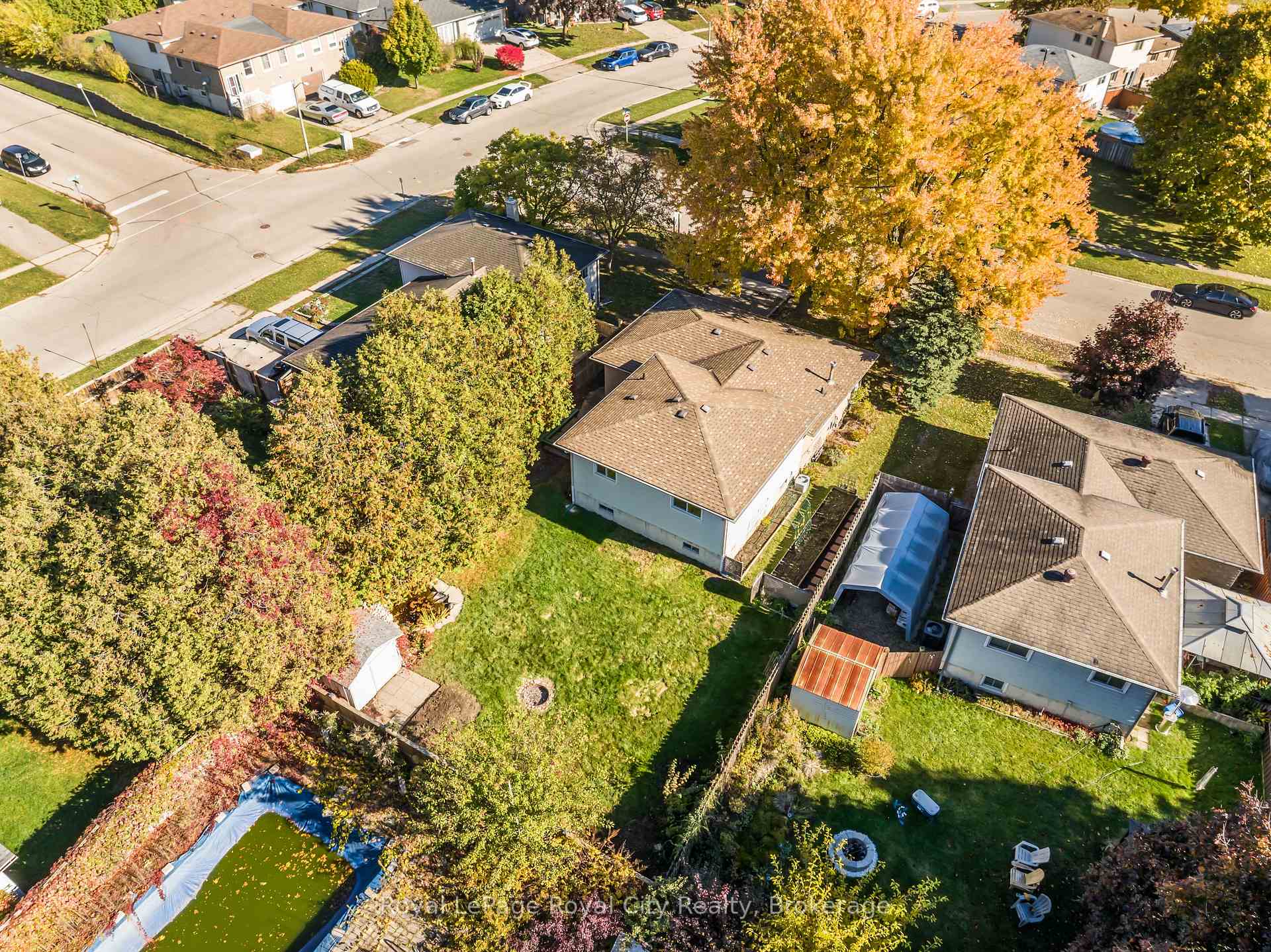Photo 48 of 56 Forest Drive, Brant, Paris — HOMEH