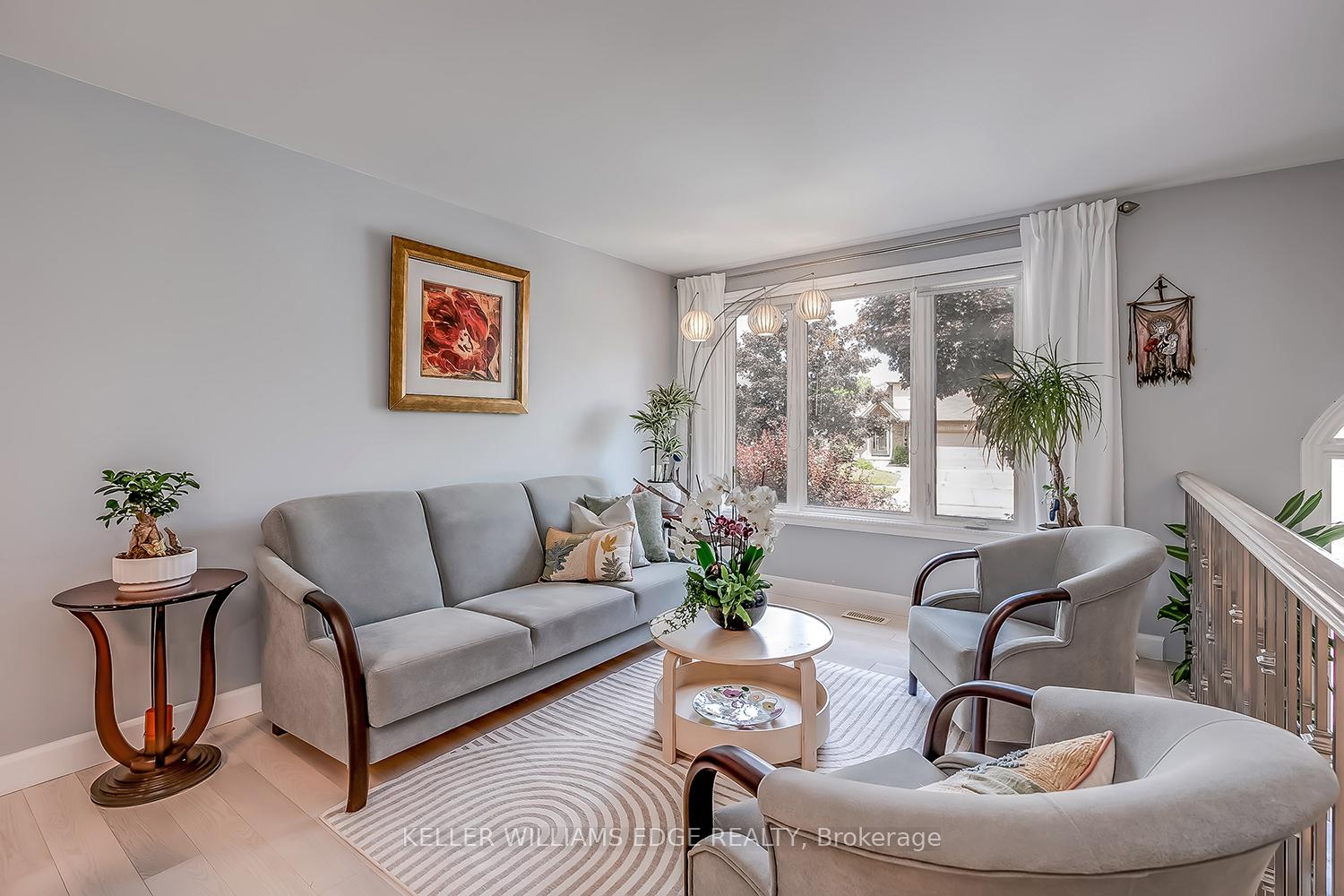 Photo 6 of 105 Glenhollow Drive, Hamilton, Stoney Creek Mountain — HOMEH