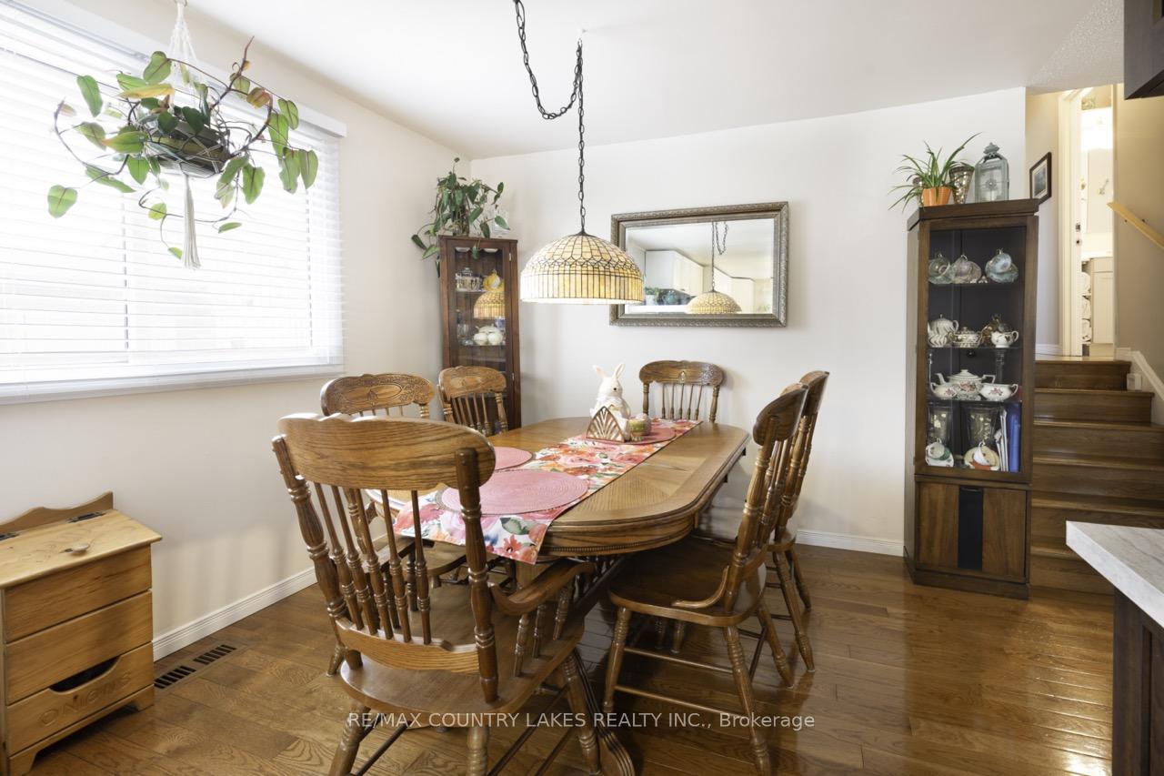 Photo 9 of 228 Lakeland Crescent, Brock, Beaverton — HOMEH