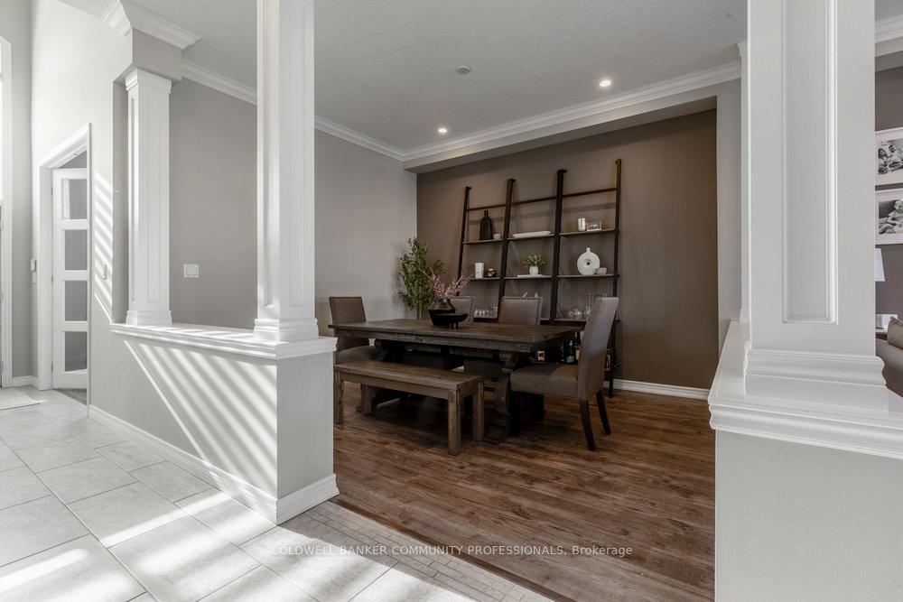 Photo 5 of 51 Weaver Drive, Hamilton, Meadowlands — HOMEH