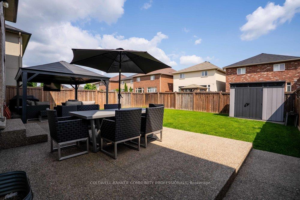 Photo 39 of 51 Weaver Drive, Hamilton, Meadowlands — HOMEH