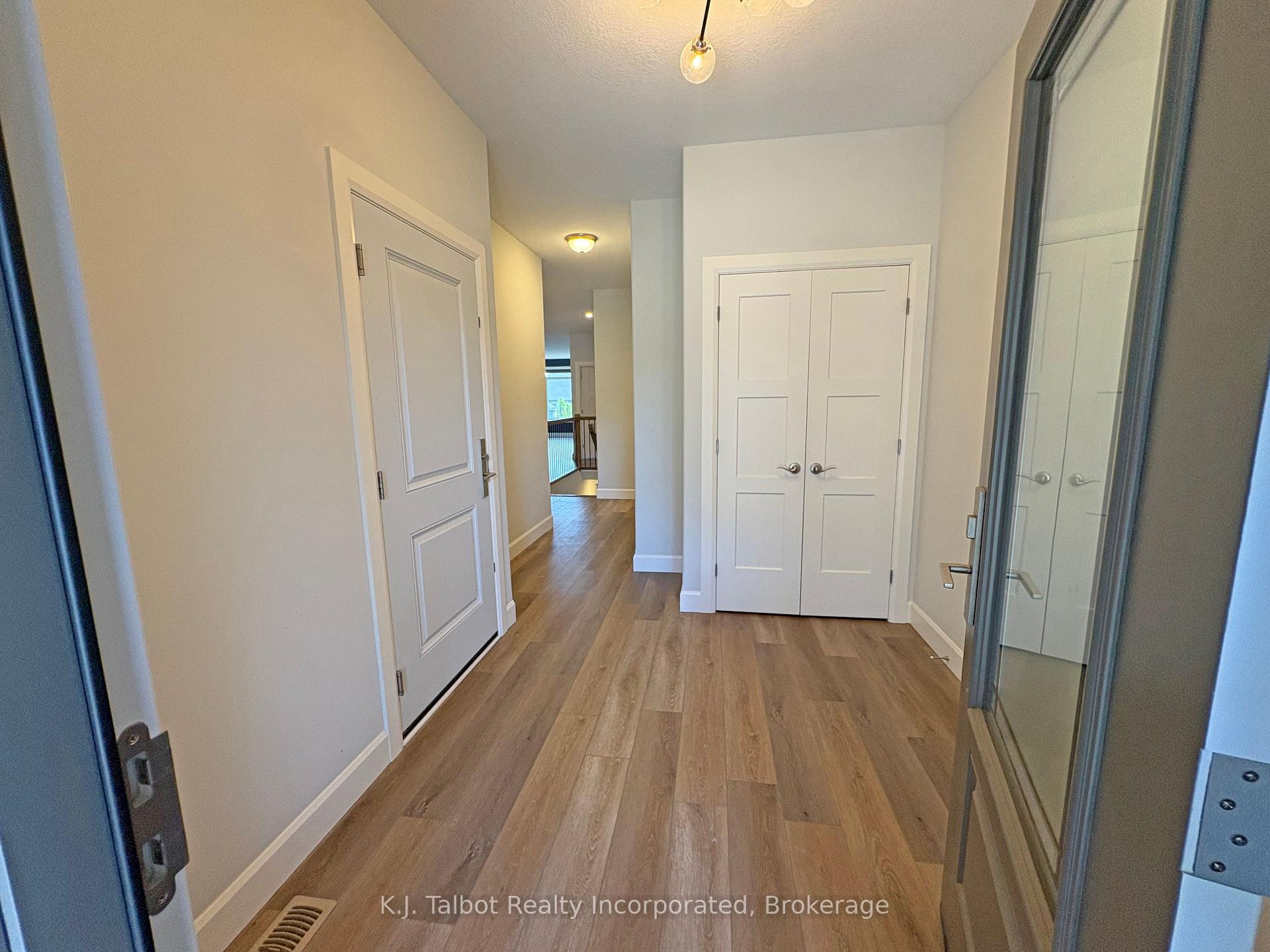 Photo 3 of 339 South Street S, Goderich, Goderich (Town) — HOMEH