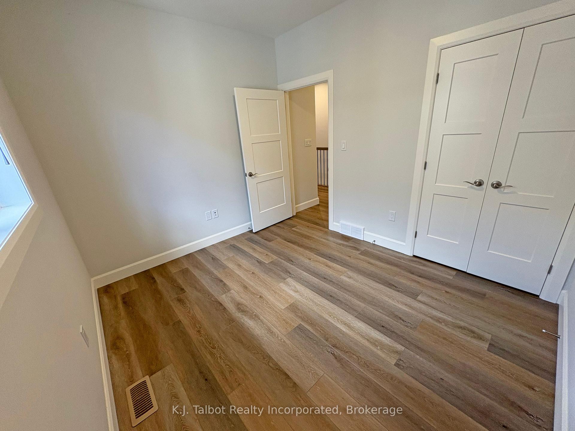 Photo 8 of 339 South Street S, Goderich, Goderich (Town) — HOMEH