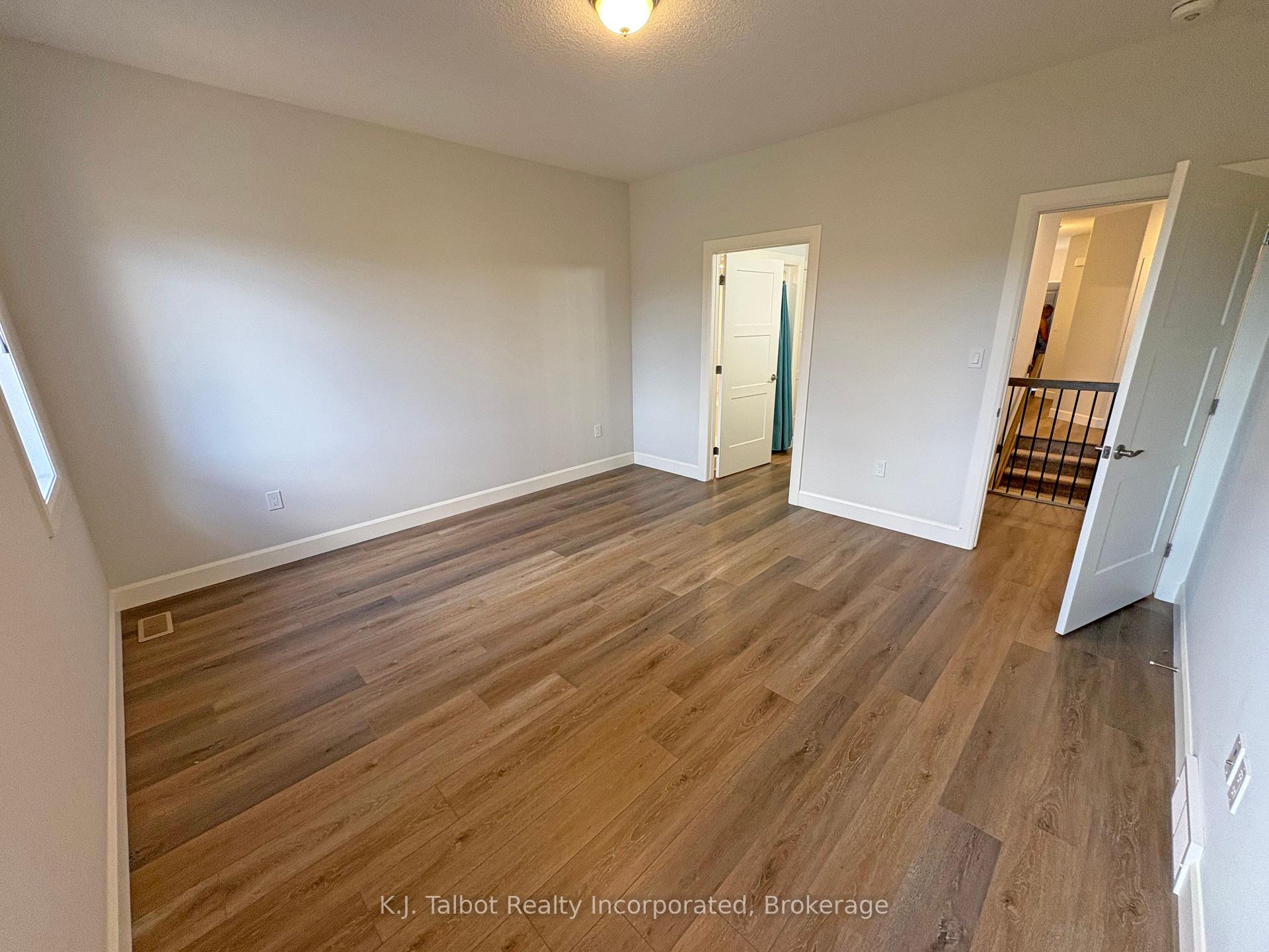 Photo 19 of 339 South Street S, Goderich, Goderich (Town) — HOMEH