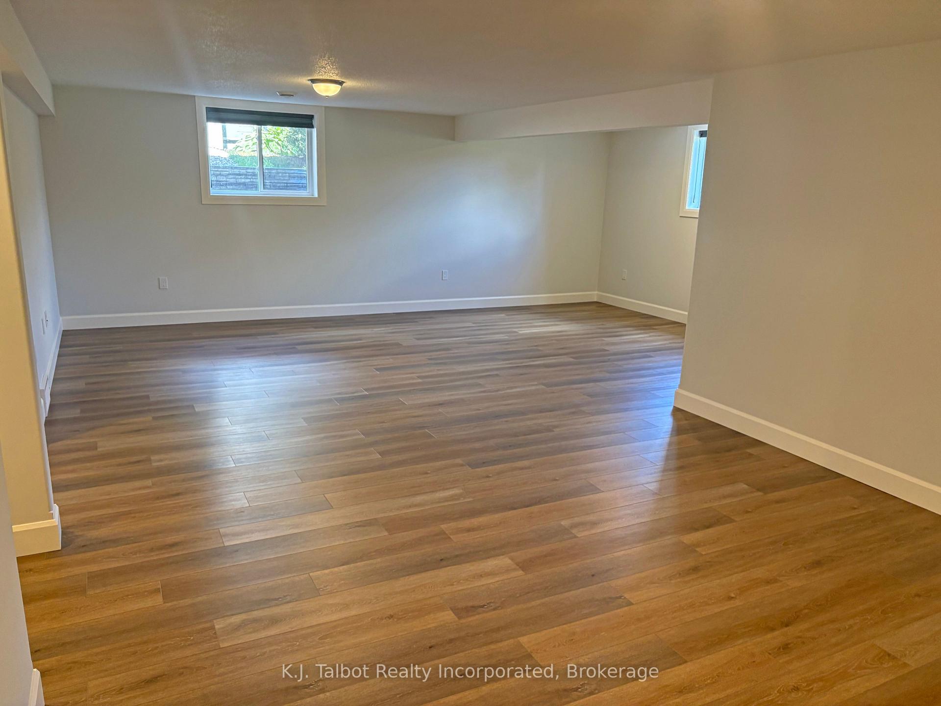 Photo 20 of 339 South Street S, Goderich, Goderich (Town) — HOMEH