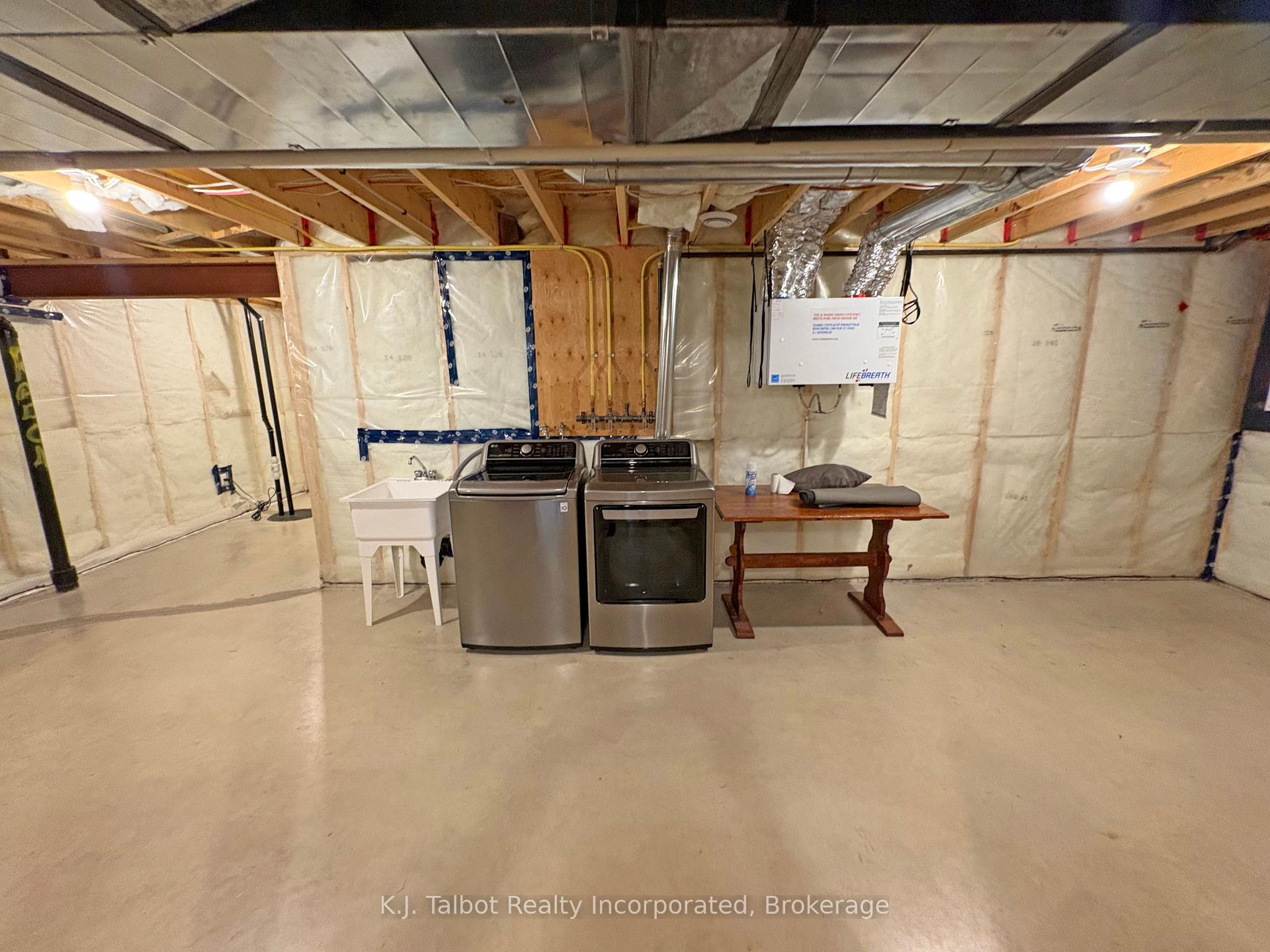 Photo 26 of 339 South Street S, Goderich, Goderich (Town) — HOMEH