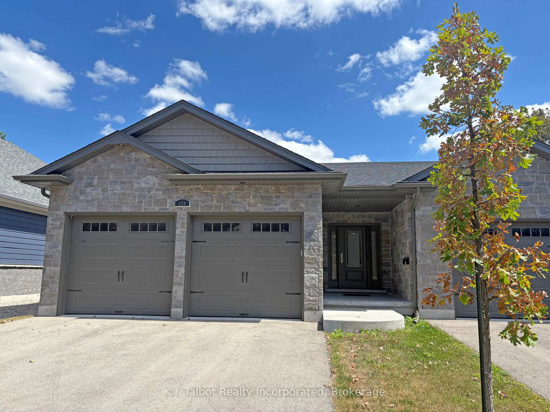Photo 32 of 339 South Street S, Goderich, Goderich (Town) — HOMEH