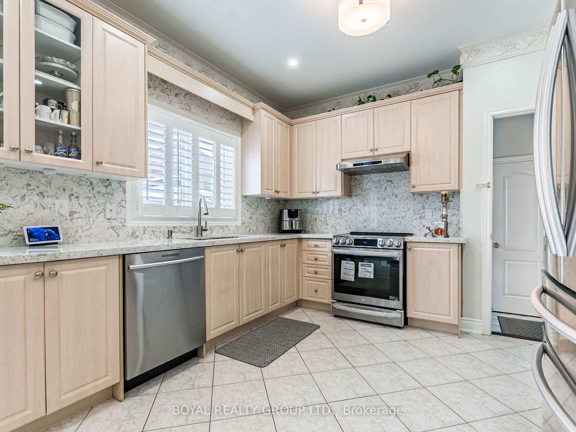 Photo 9 of 13 Crevice Gate, Brampton, Sandringham-Wellington — HOMEH