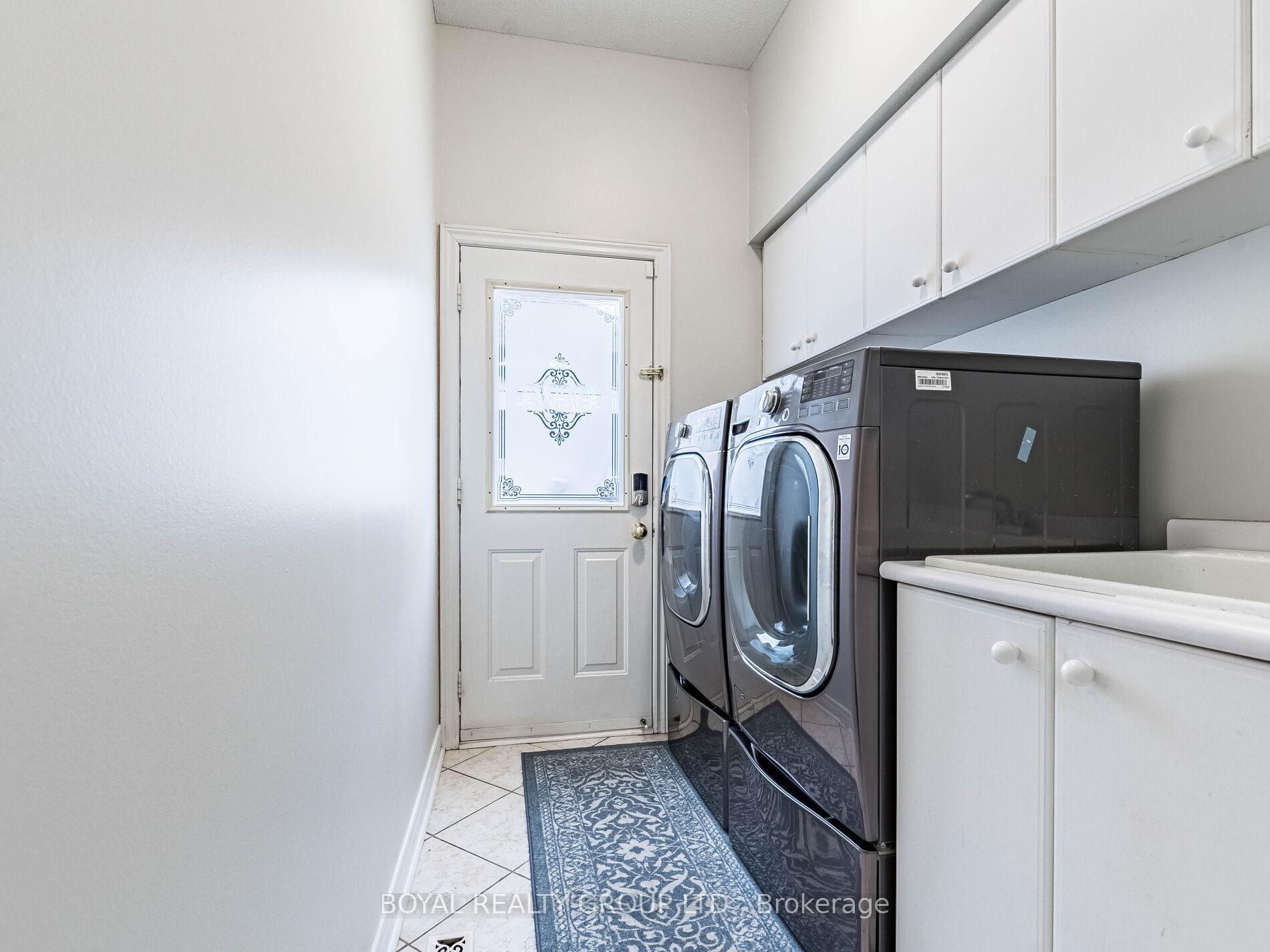 Photo 17 of 13 Crevice Gate, Brampton, Sandringham-Wellington — HOMEH