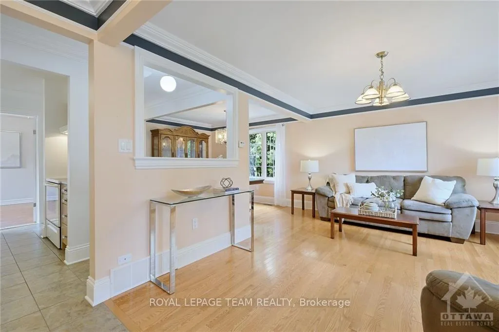 Photo 7 of 1133 Normandy Crescent, Ottawa, Borden Farm/Stewart Farm/Carleton Heights/Parkwood Hills — HOMEH
