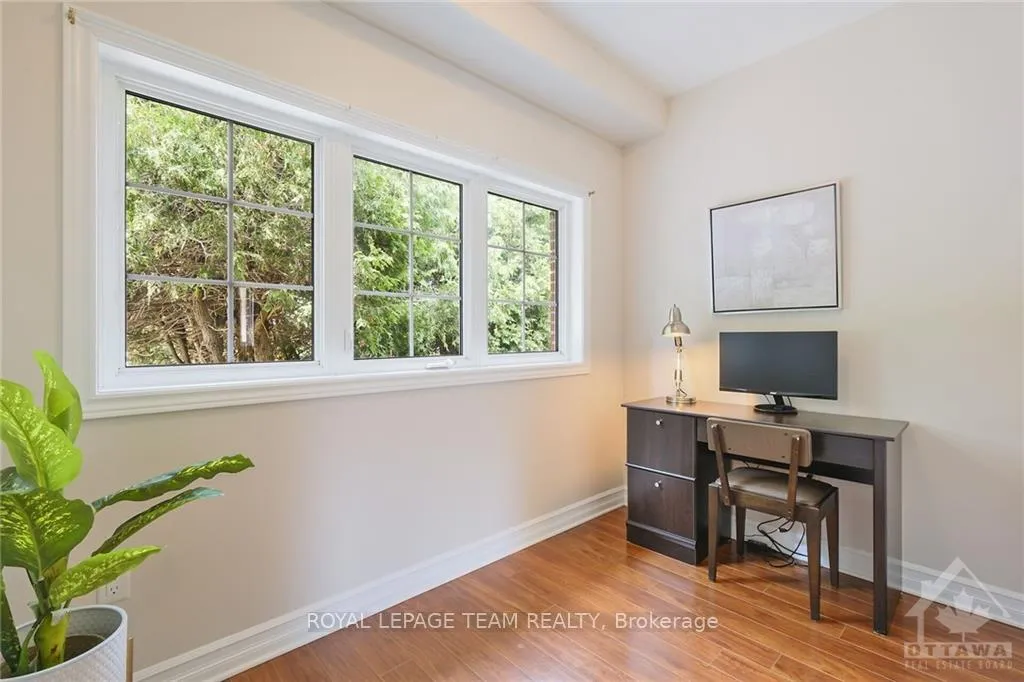 Photo 17 of 1133 Normandy Crescent, Ottawa, Borden Farm/Stewart Farm/Carleton Heights/Parkwood Hills — HOMEH