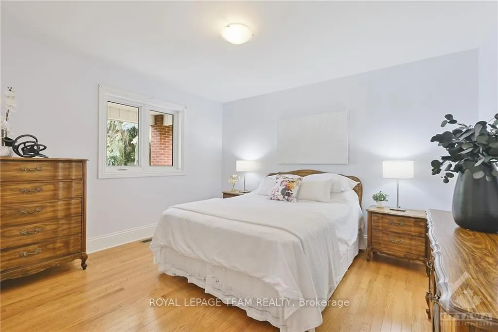 Photo 18 of 1133 Normandy Crescent, Ottawa, Borden Farm/Stewart Farm/Carleton Heights/Parkwood Hills — HOMEH