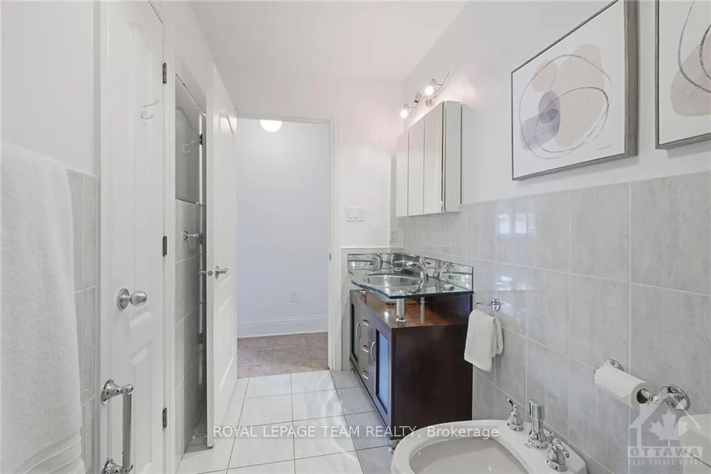 Photo 22 of 1133 Normandy Crescent, Ottawa, Borden Farm/Stewart Farm/Carleton Heights/Parkwood Hills — HOMEH