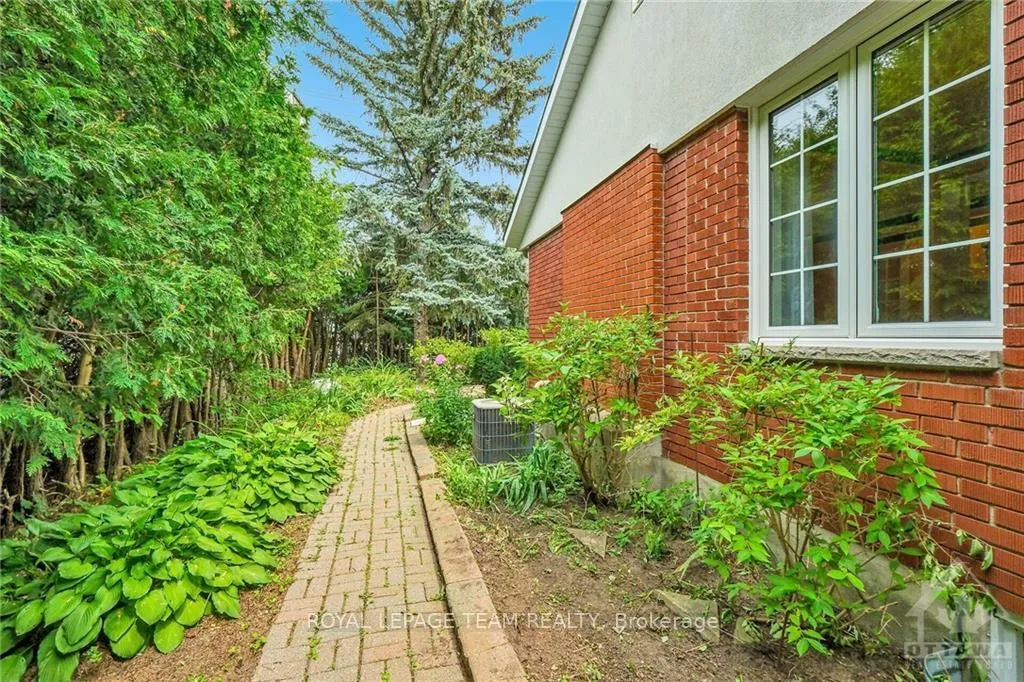 Photo 26 of 1133 Normandy Crescent, Ottawa, Borden Farm/Stewart Farm/Carleton Heights/Parkwood Hills — HOMEH