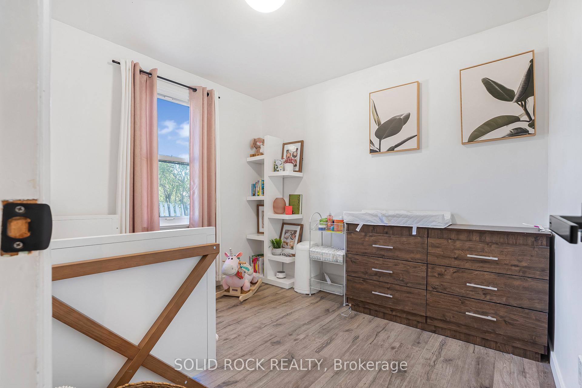 Photo 11 of 60 Lincoln Road, Hamilton, Stoney Creek — HOMEH
