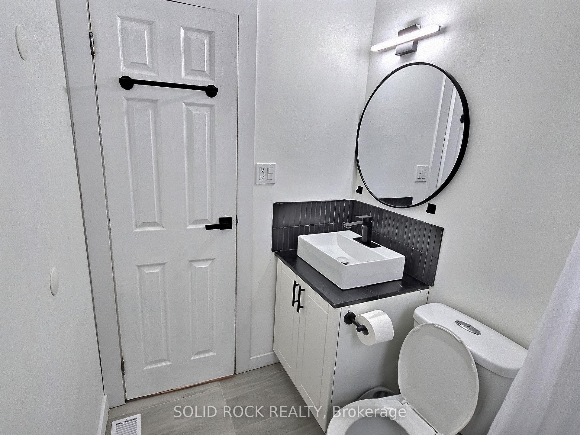 Photo 14 of 60 Lincoln Road, Hamilton, Stoney Creek — HOMEH