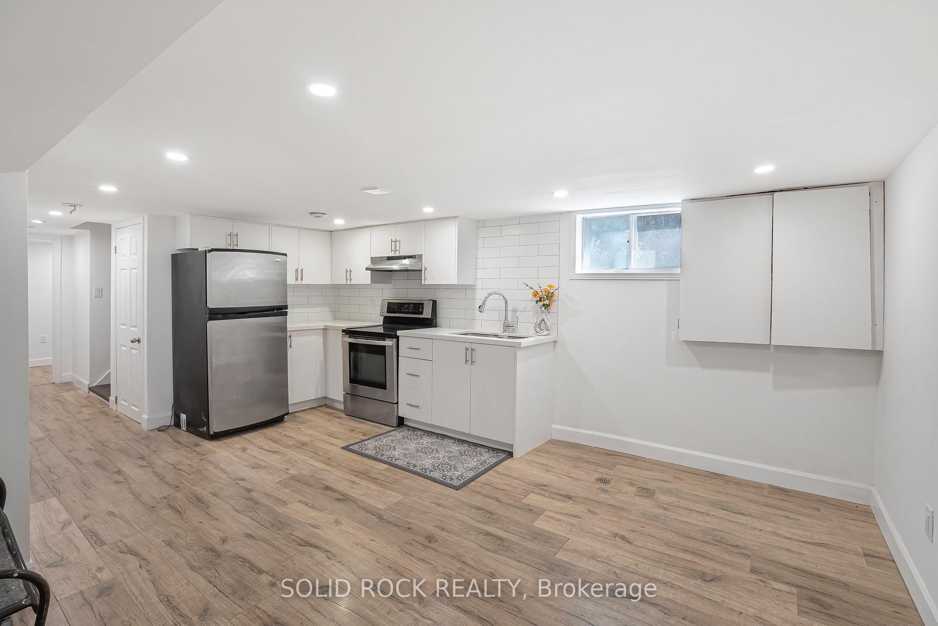 Photo 18 of 60 Lincoln Road, Hamilton, Stoney Creek — HOMEH