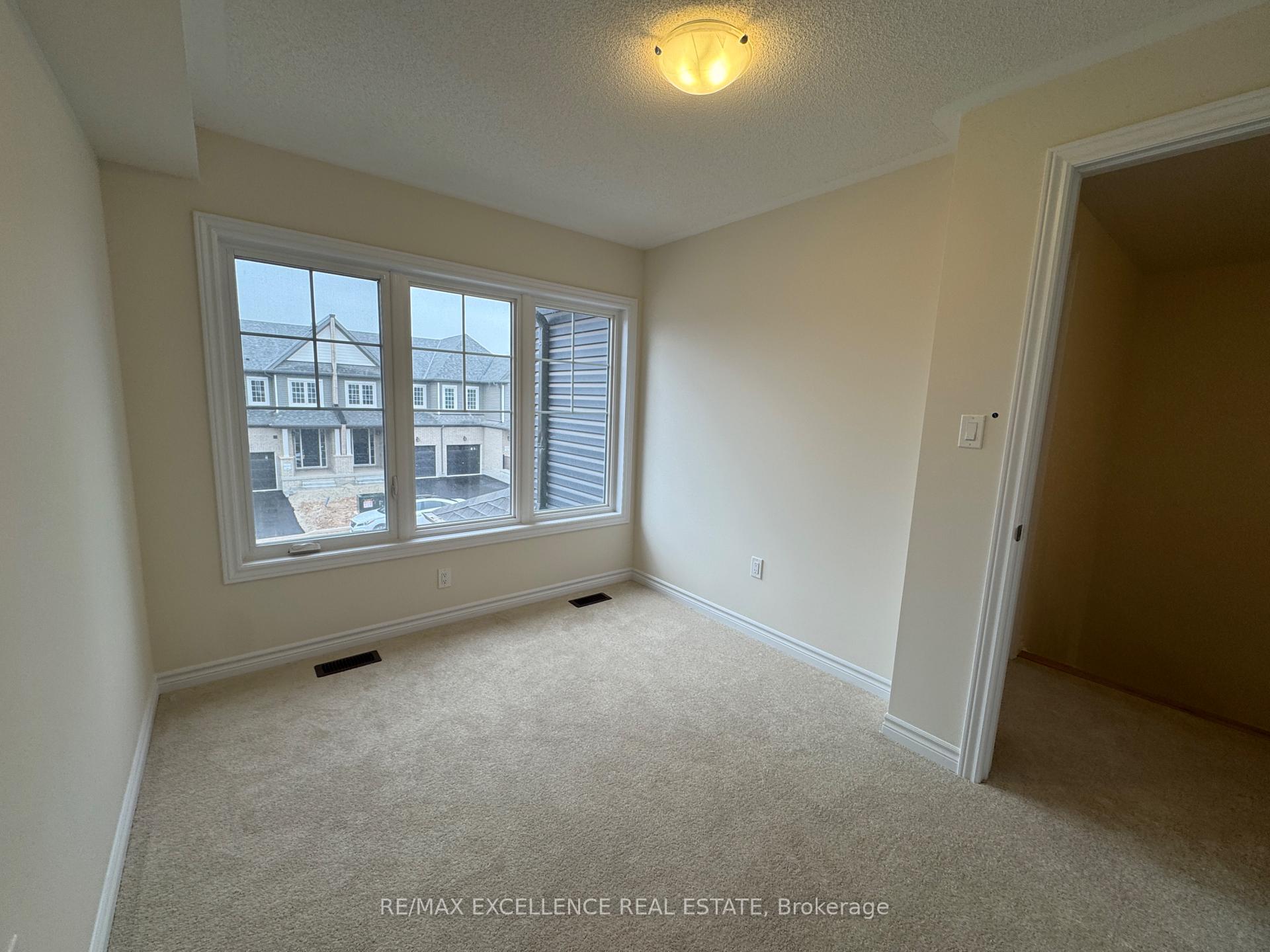 Photo 13 of 118 Mcgill Avenue, Erin — HOMEH