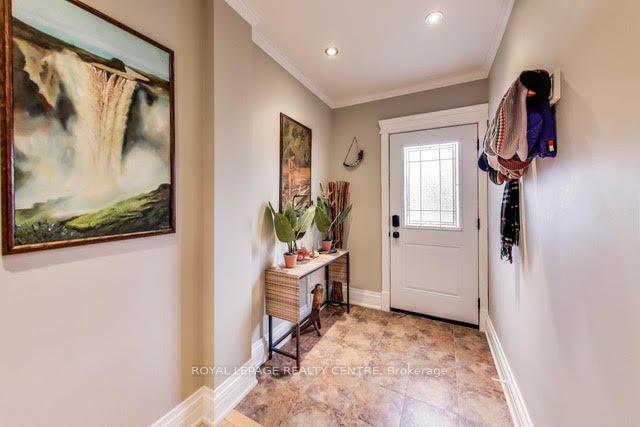 Photo 3 of 45 West Street, Brampton, Downtown Brampton — HOMEH
