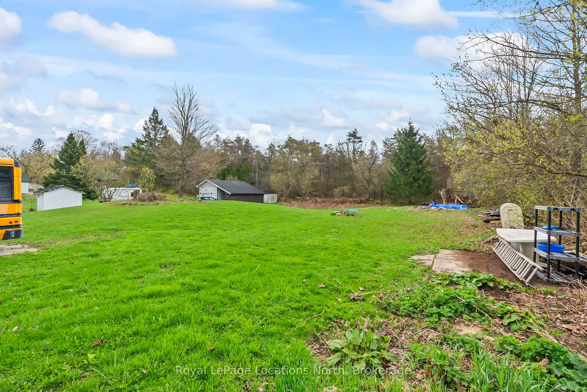 Photo 23 of 580296 Sideroad 60, Chatsworth — HOMEH