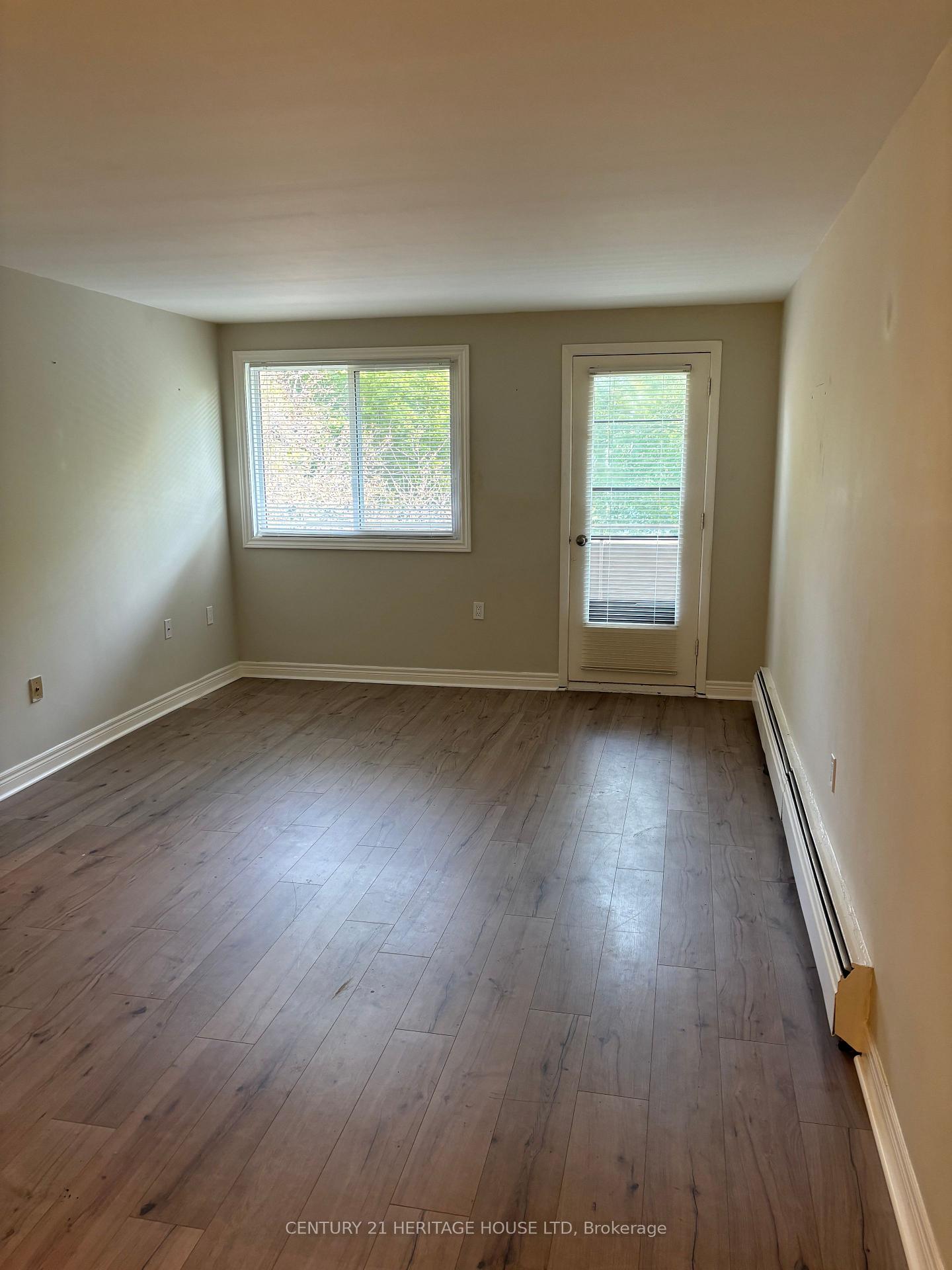 Photo 2 of Unit 304, 31 Parkside Drive, St. Thomas — HOMEH