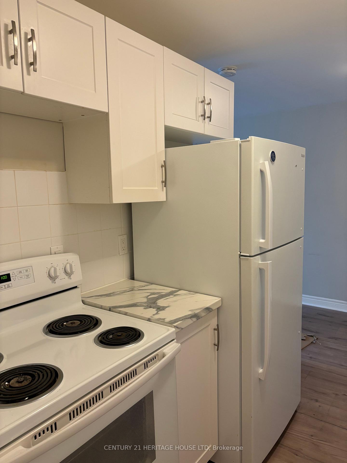 Photo 6 of Unit 304, 31 Parkside Drive, St. Thomas — HOMEH