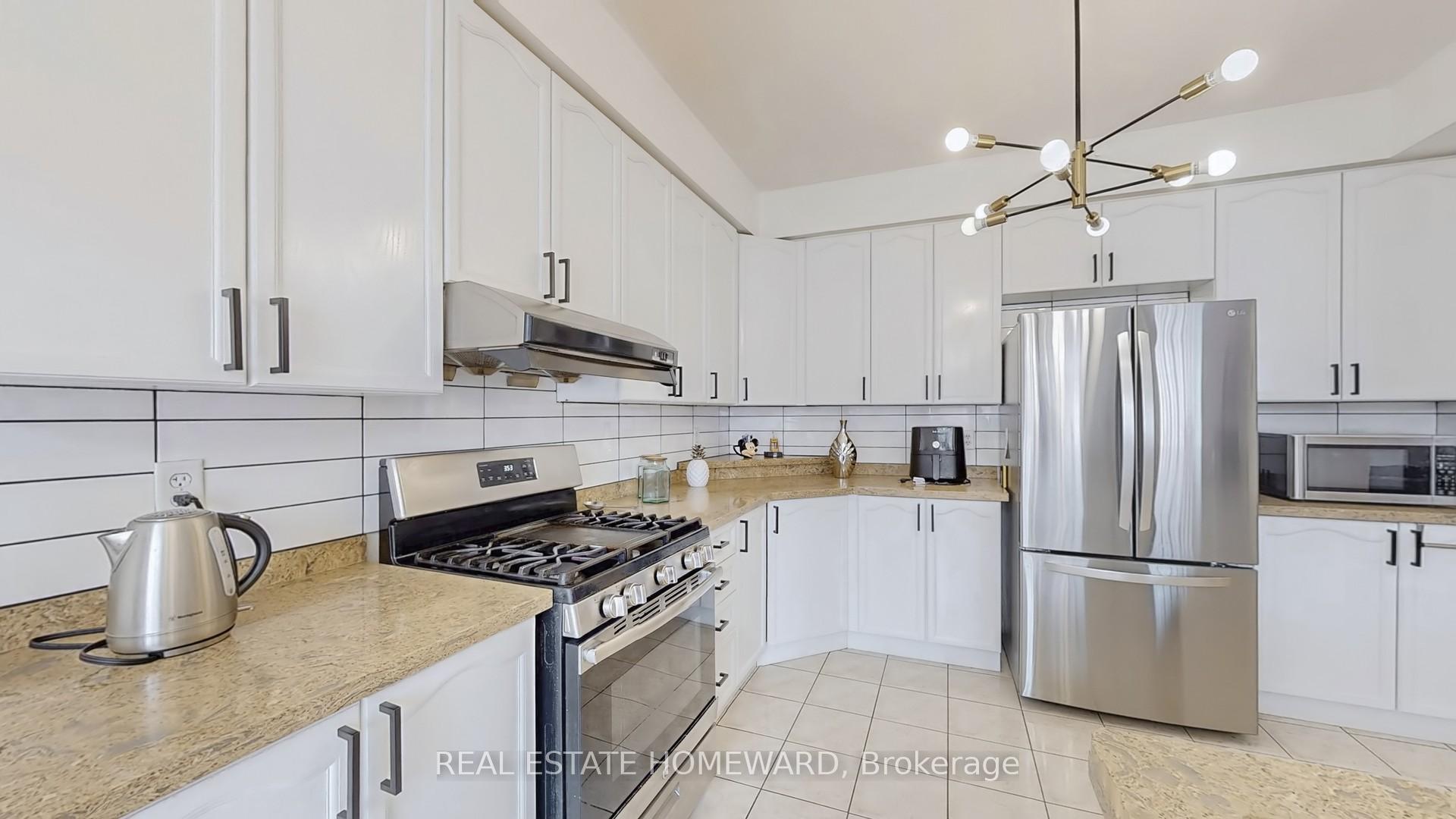 Photo 9 of 23 Pathmaster Road, Brampton, Bram East — HOMEH