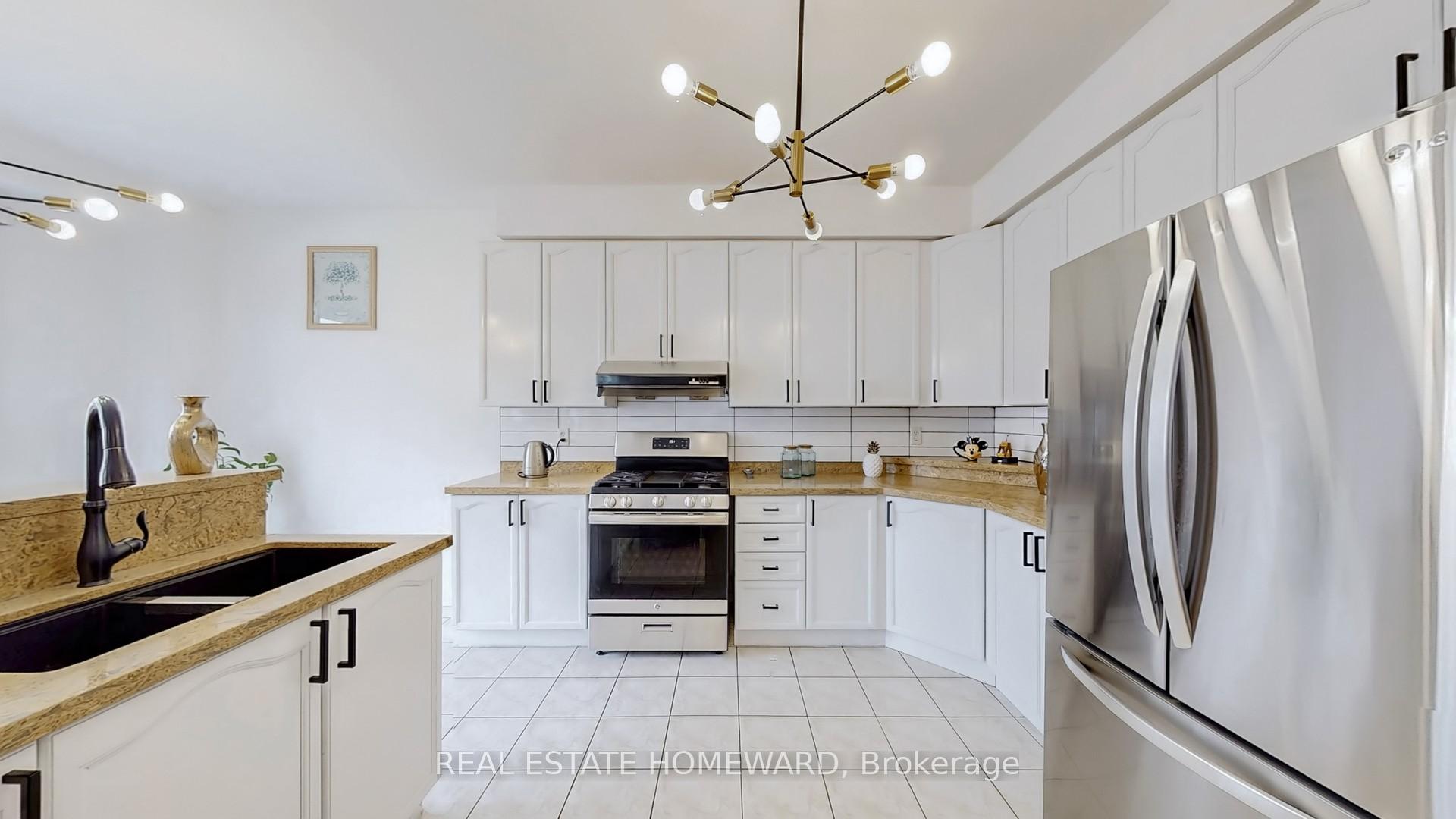 Photo 12 of 23 Pathmaster Road, Brampton, Bram East — HOMEH