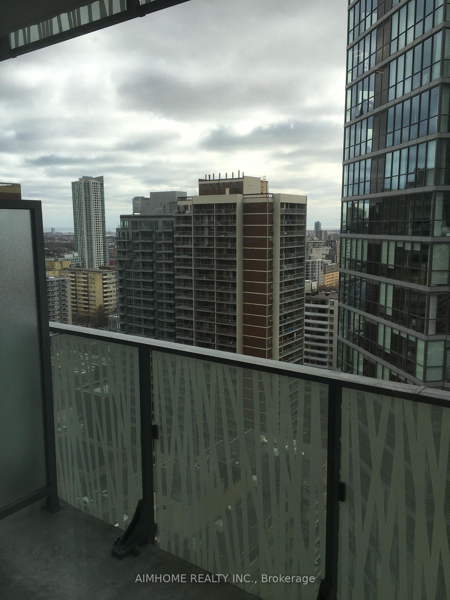 Photo 9 of Unit 2003, 42 Charles Street E, Toronto, Church-Yonge Corridor — HOMEH