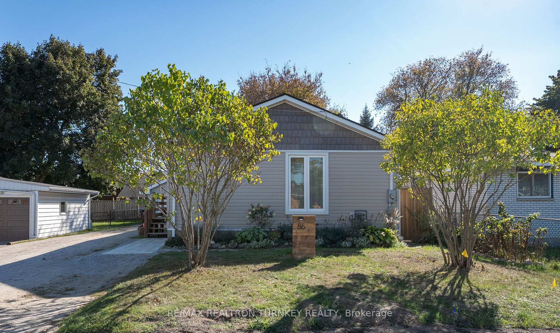 Photo 1 of 86 Simcoe Street, Essa, Angus — HOMEH