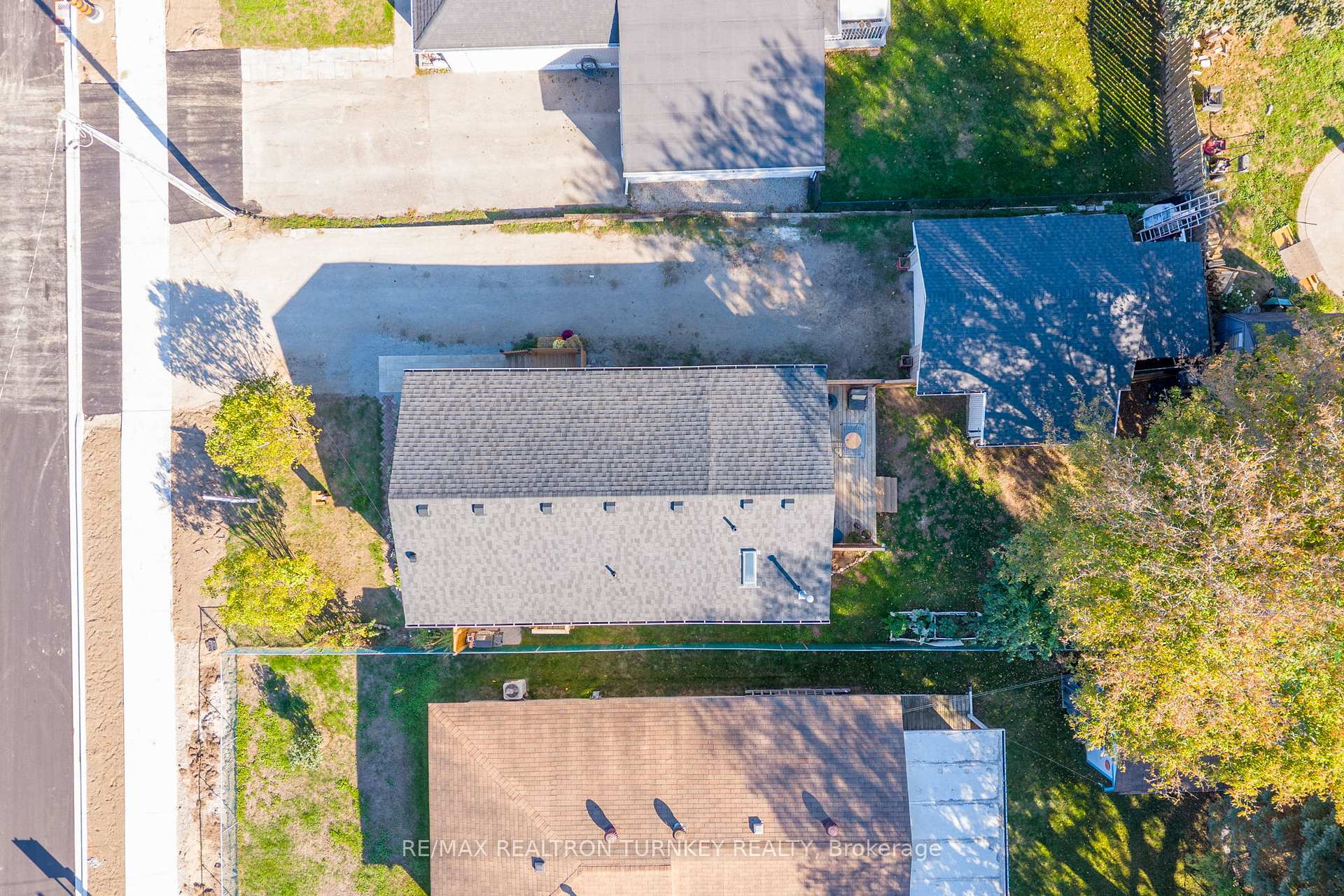 Photo 25 of 86 Simcoe Street, Essa, Angus — HOMEH
