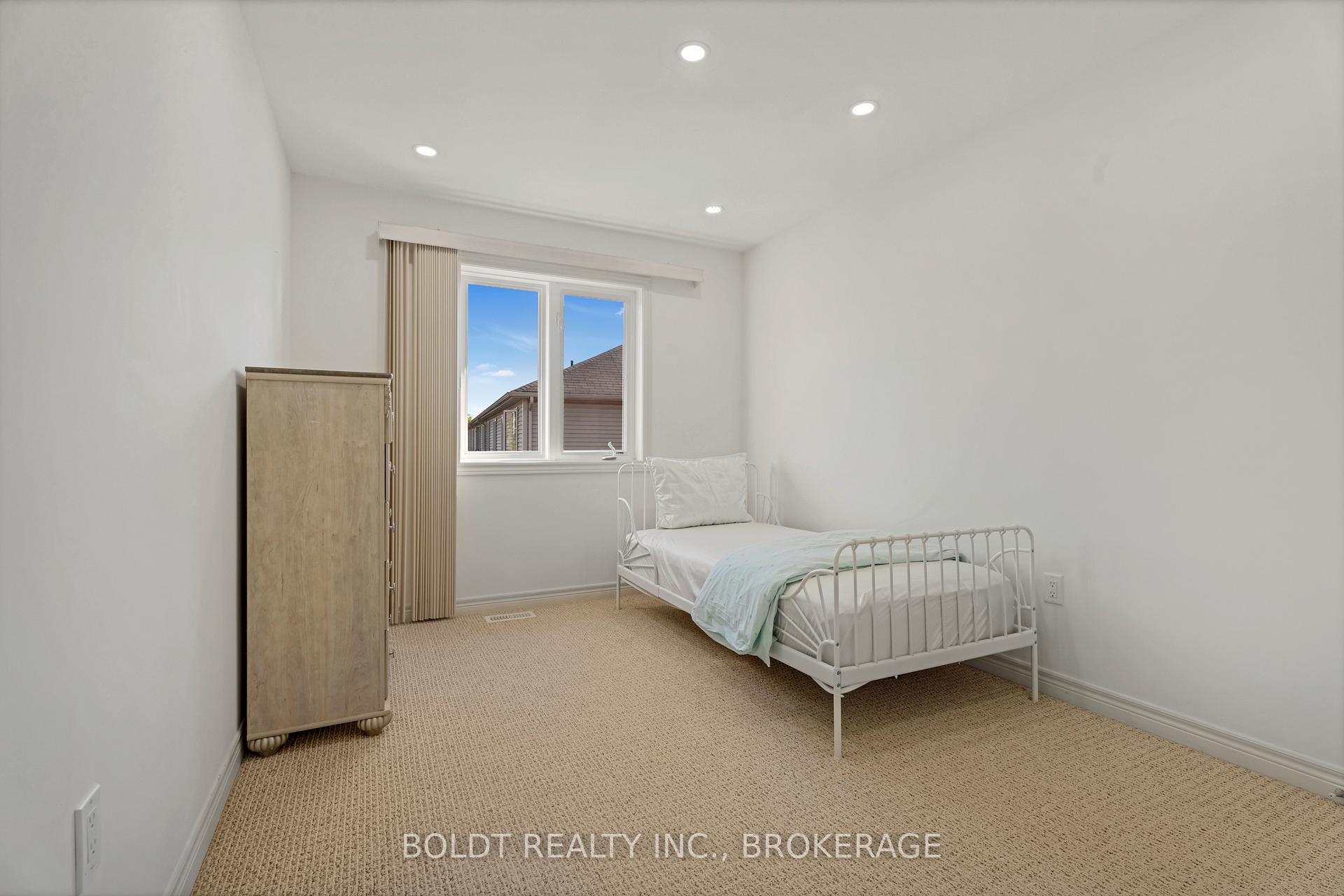 Photo 21 of 26 Dulgaren Street, Hamilton, Eleanor — HOMEH