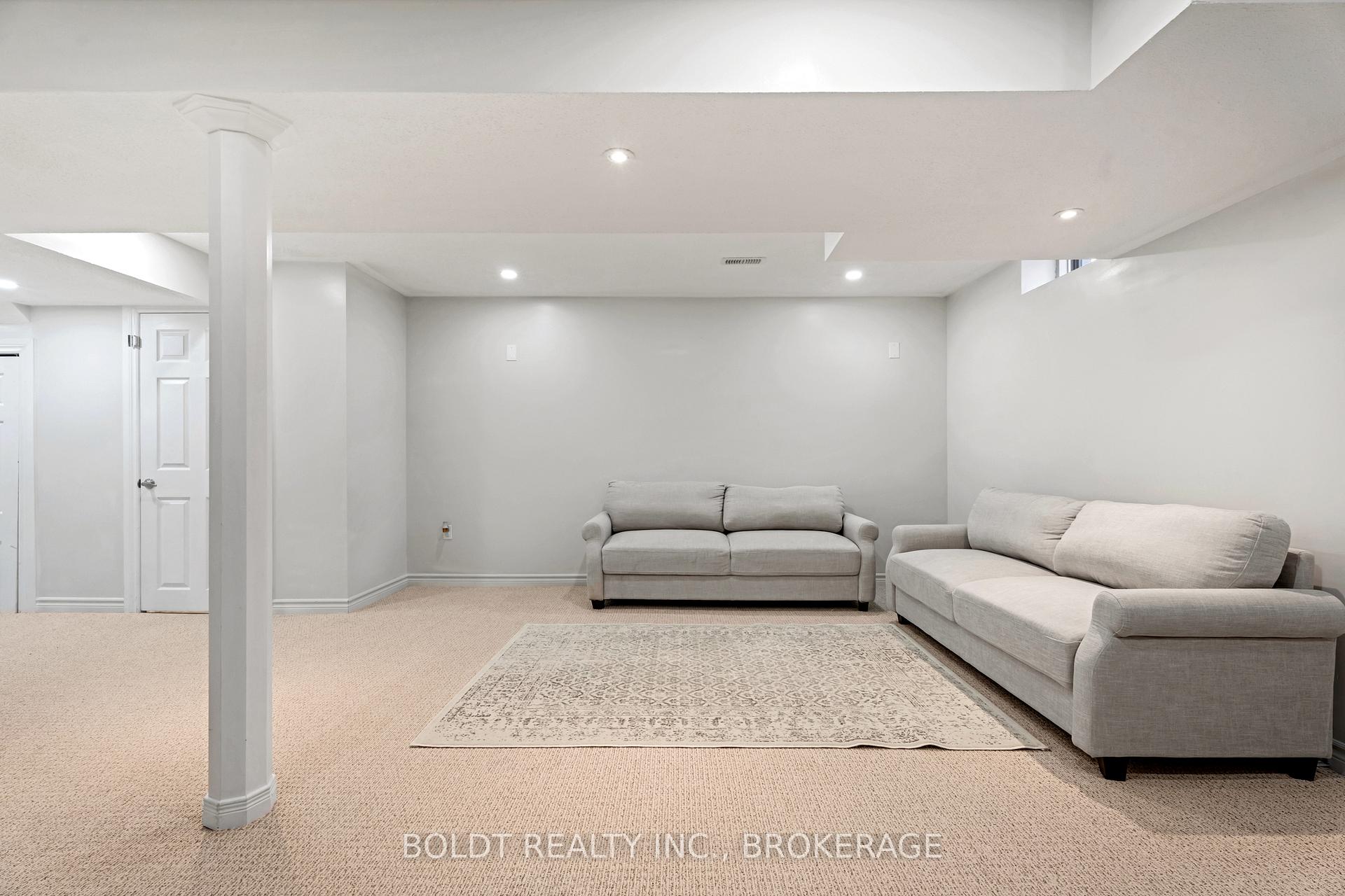 Photo 33 of 26 Dulgaren Street, Hamilton, Eleanor — HOMEH