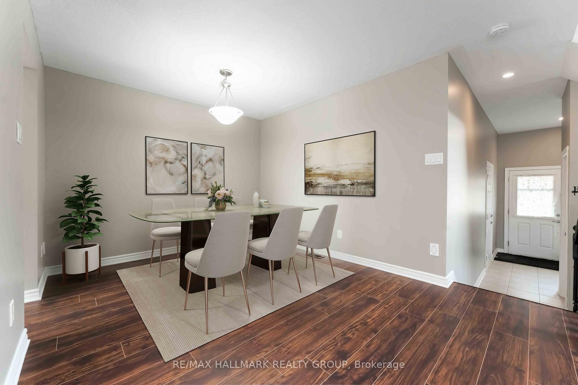 Photo 3 of 125 Mancini Way, Ottawa, Barrhaven - Strandherd — HOMEH