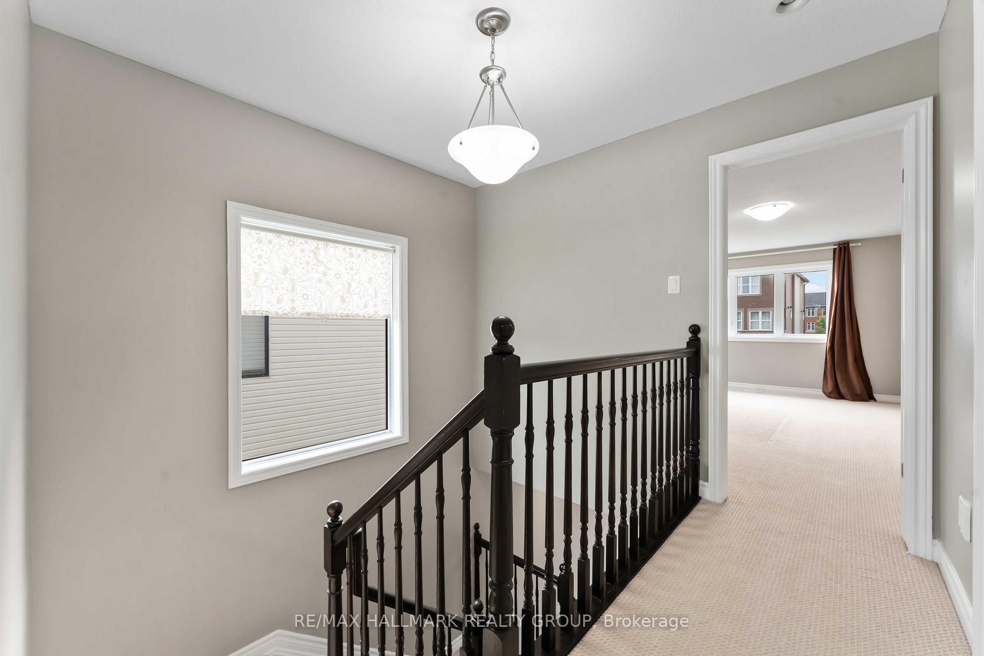 Photo 19 of 125 Mancini Way, Ottawa, Barrhaven - Strandherd — HOMEH