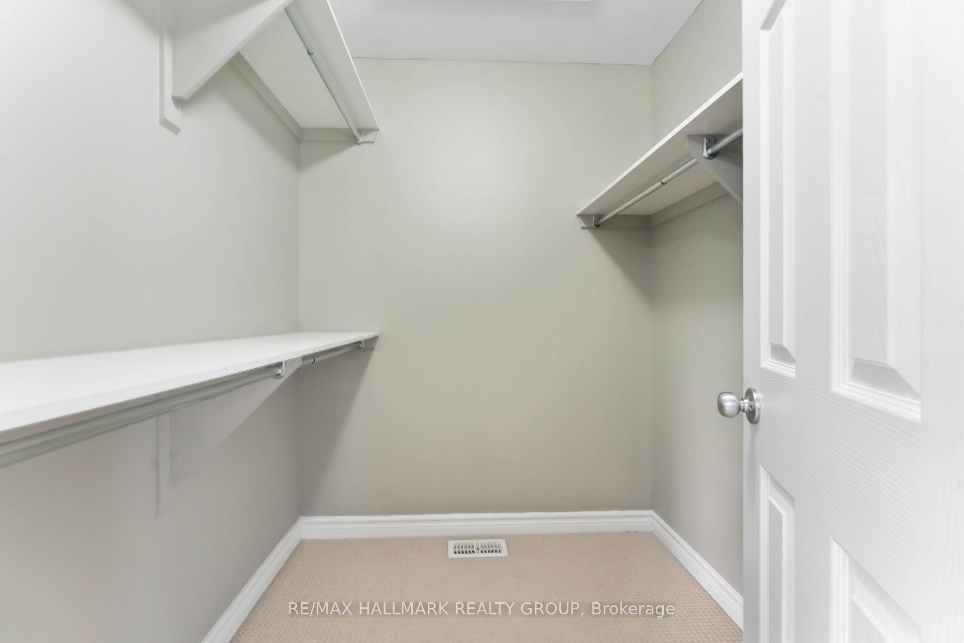 Photo 26 of 125 Mancini Way, Ottawa, Barrhaven - Strandherd — HOMEH
