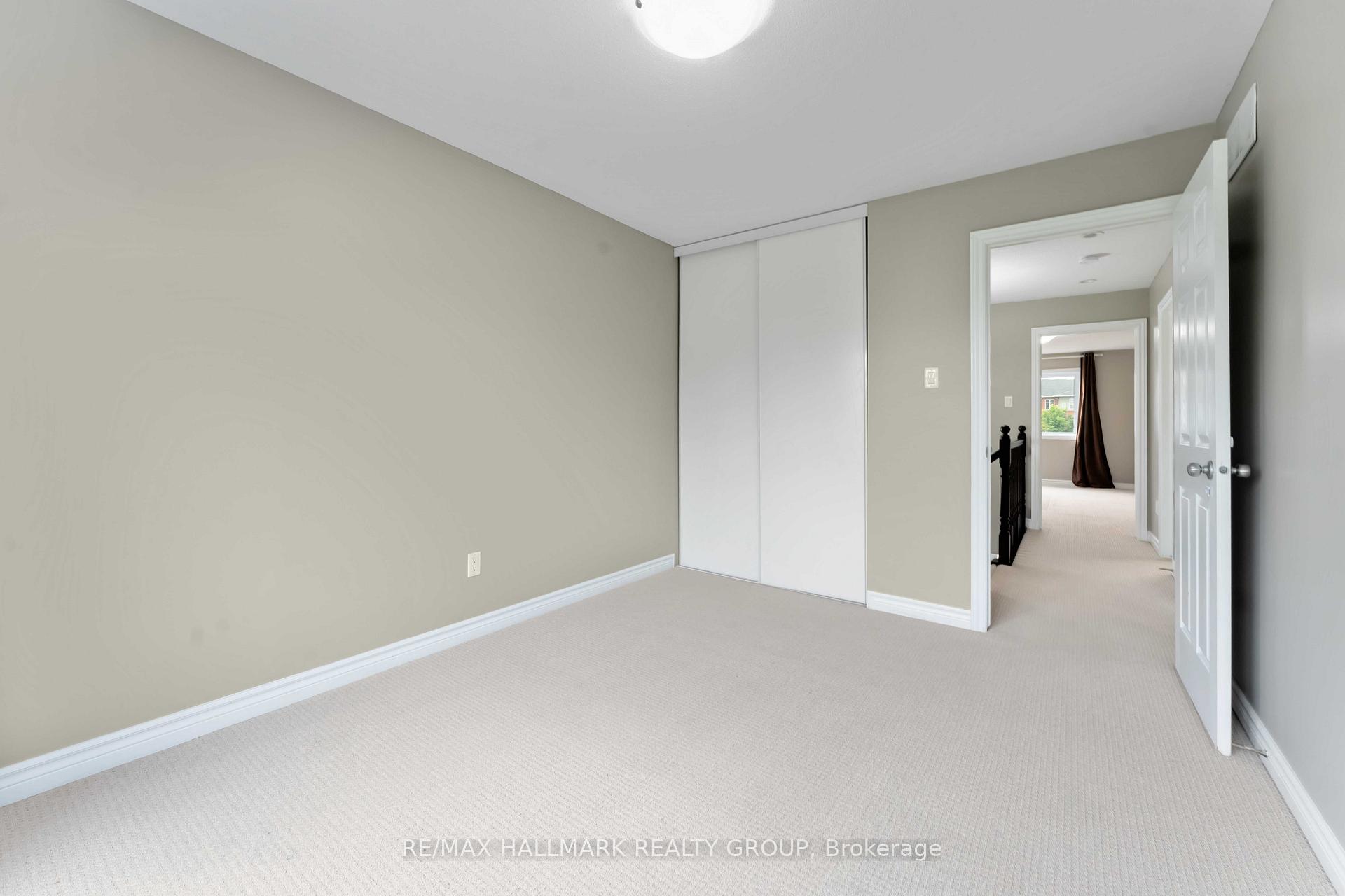 Photo 29 of 125 Mancini Way, Ottawa, Barrhaven - Strandherd — HOMEH
