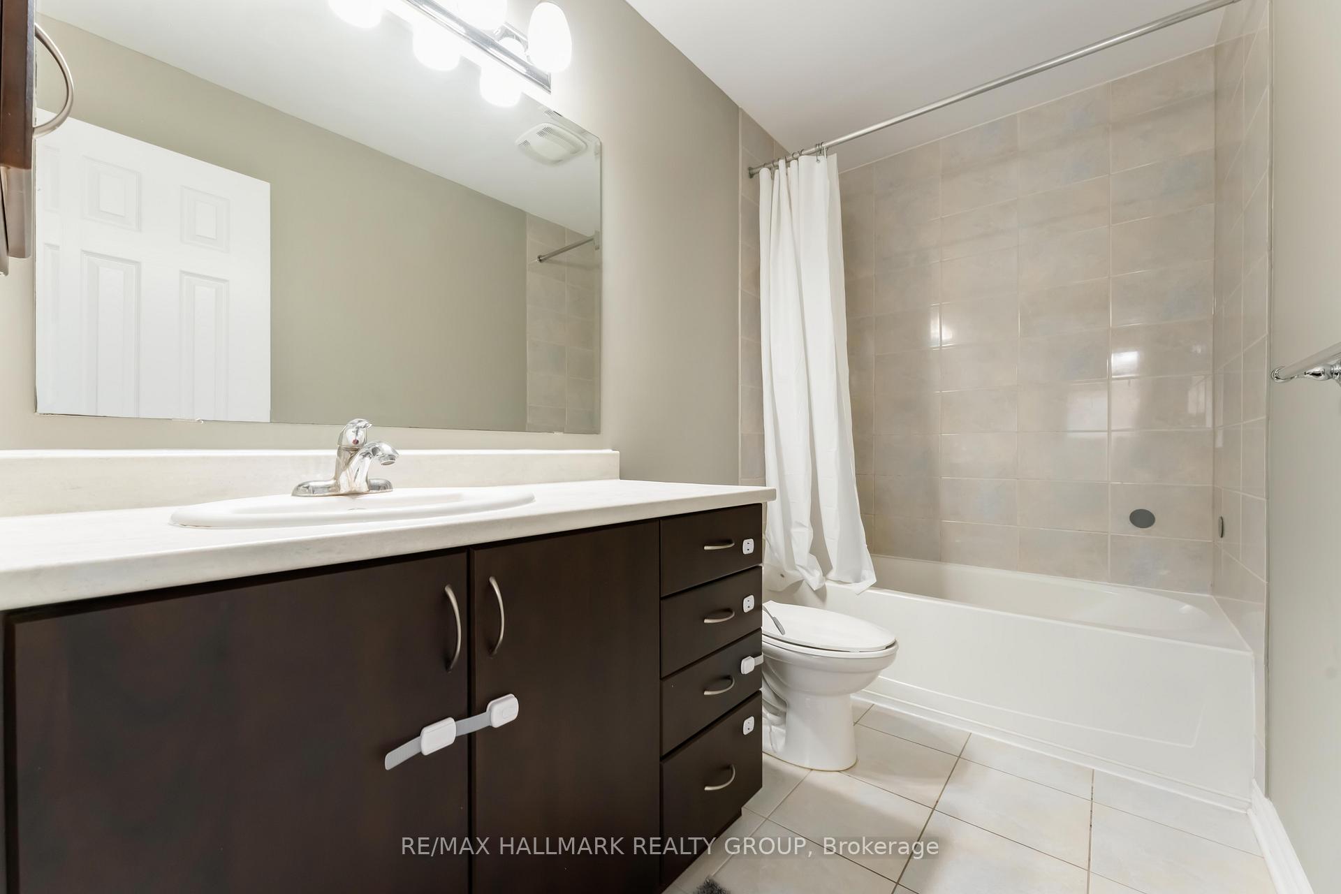 Photo 31 of 125 Mancini Way, Ottawa, Barrhaven - Strandherd — HOMEH