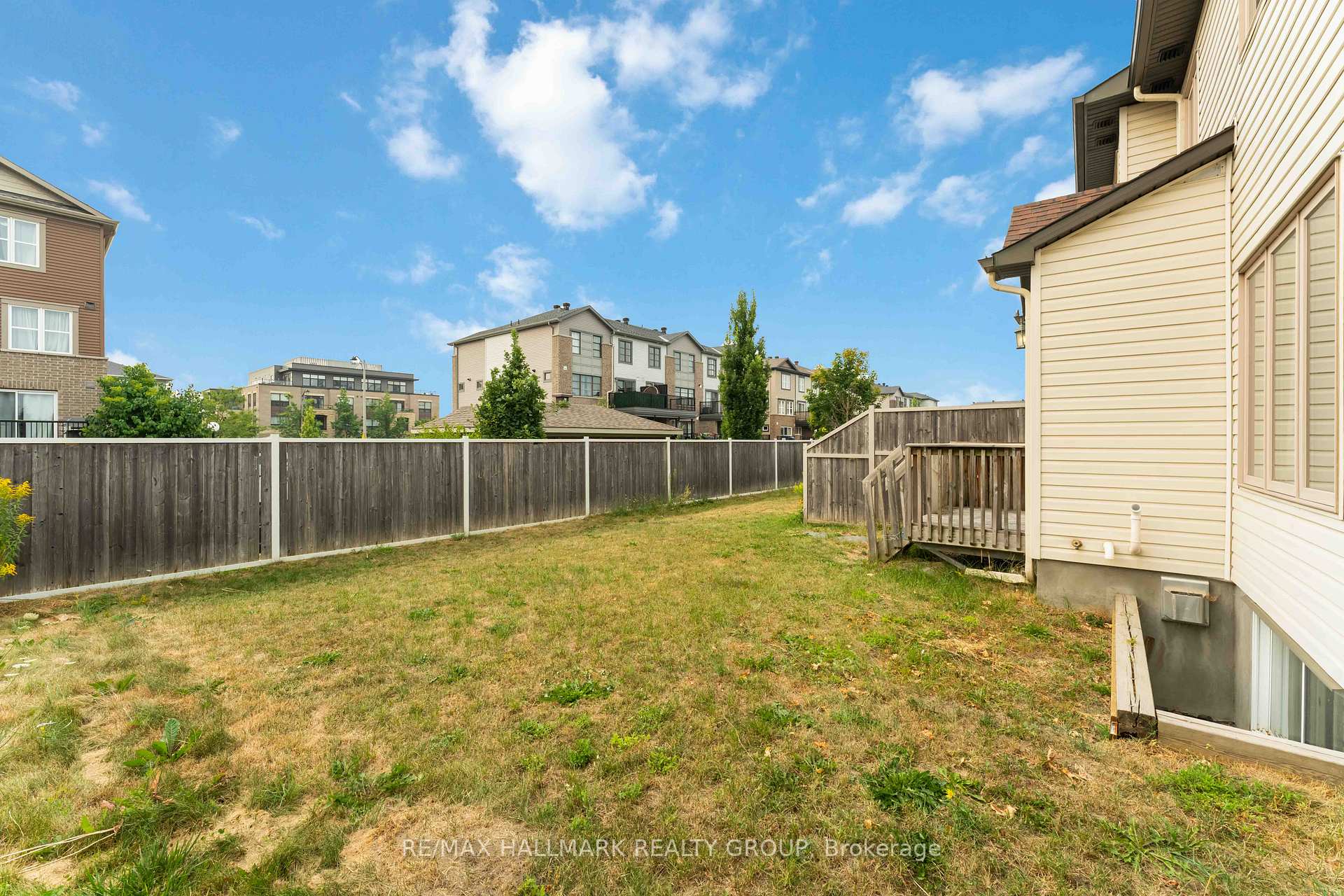 Photo 34 of 125 Mancini Way, Ottawa, Barrhaven - Strandherd — HOMEH