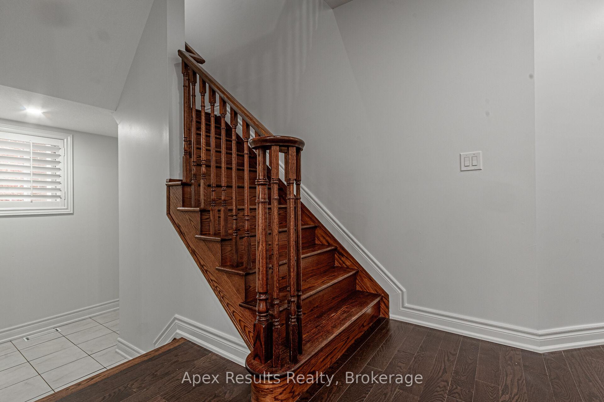 Photo 40 of 7 Connell Crescent, Hamilton, Kernighan — HOMEH