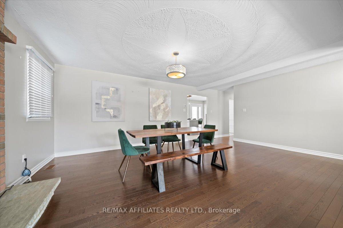 Photo 4 of 1819 Rosebella Avenue, Ottawa, Blossom Park/Leitrim — HOMEH