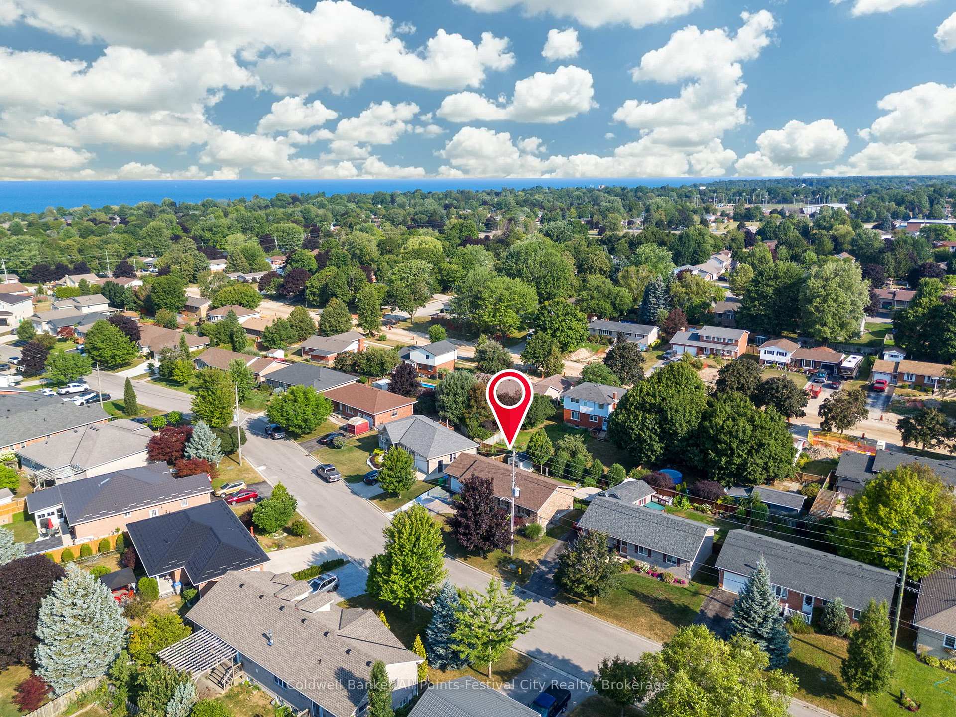 Photo 7 of 36 Balvina Drive W, Goderich, Goderich (Town) — HOMEH