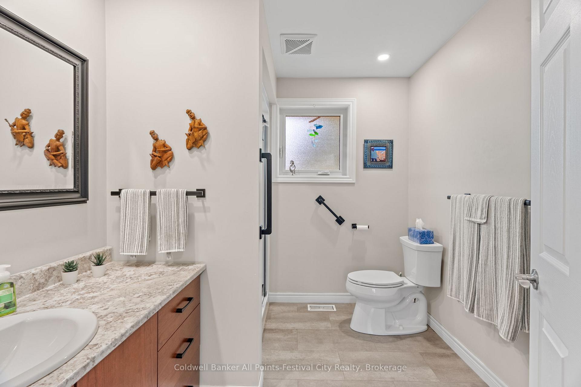 Photo 22 of 36 Balvina Drive W, Goderich, Goderich (Town) — HOMEH