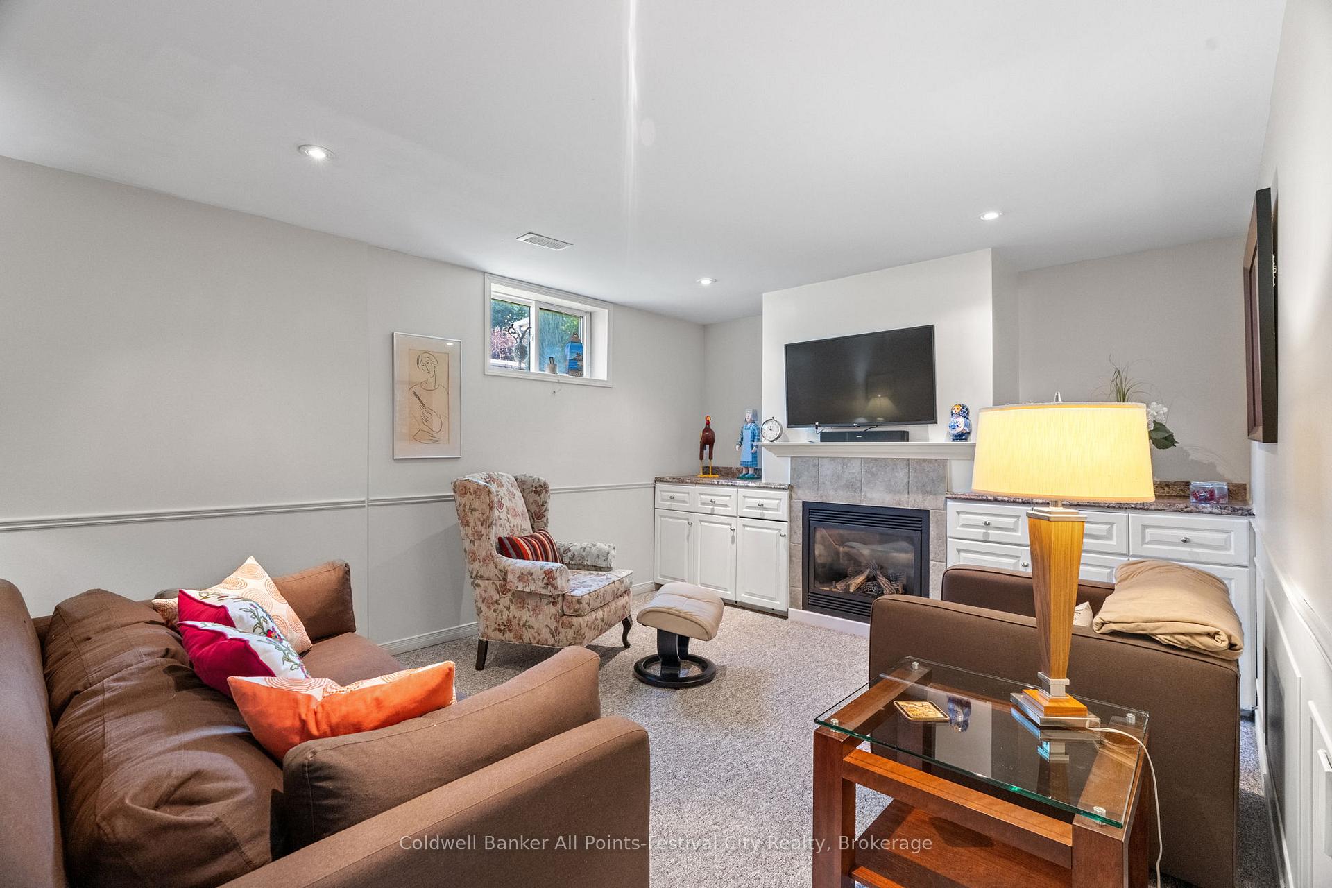Photo 30 of 36 Balvina Drive W, Goderich, Goderich (Town) — HOMEH