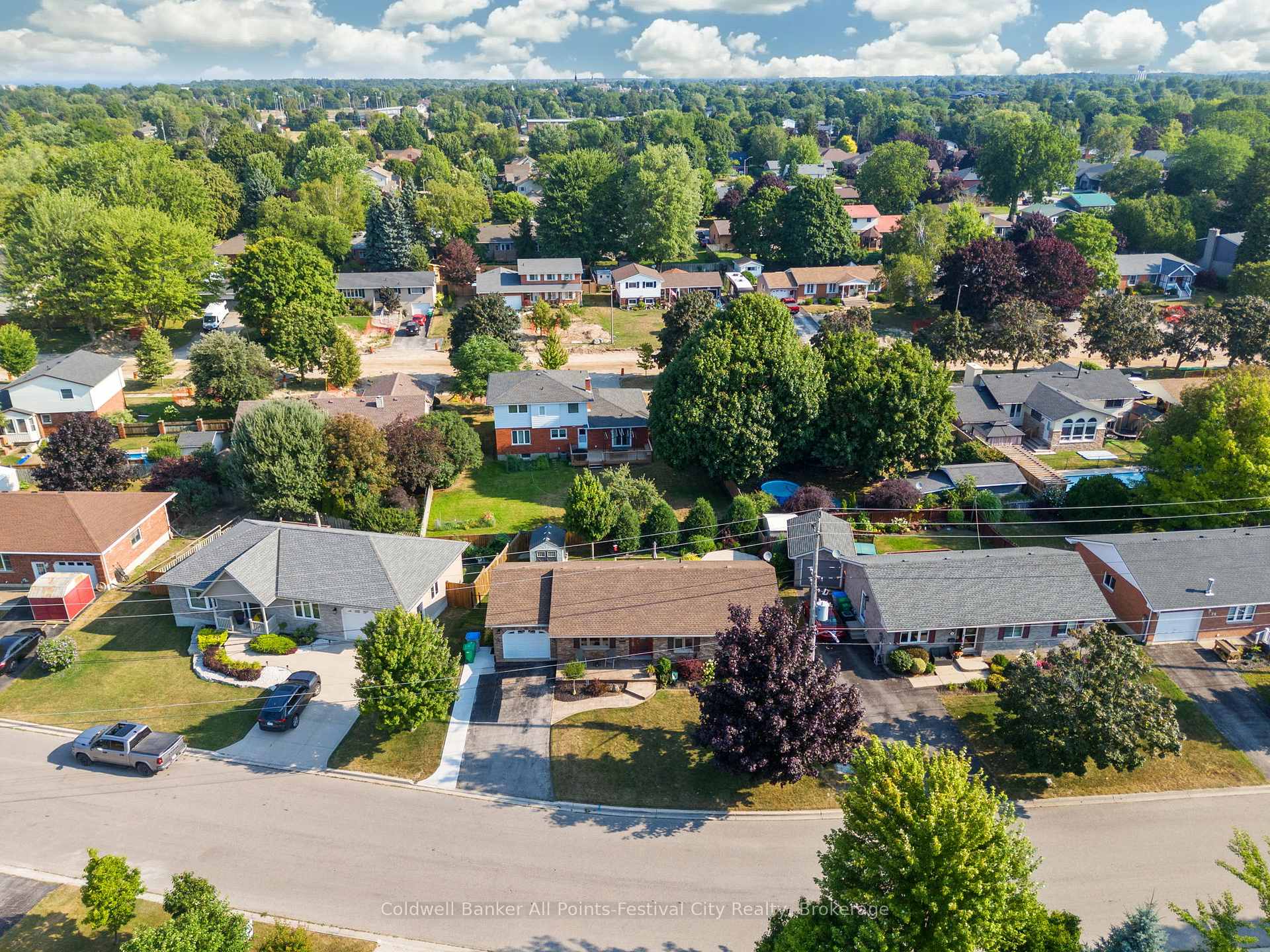 Photo 45 of 36 Balvina Drive W, Goderich, Goderich (Town) — HOMEH
