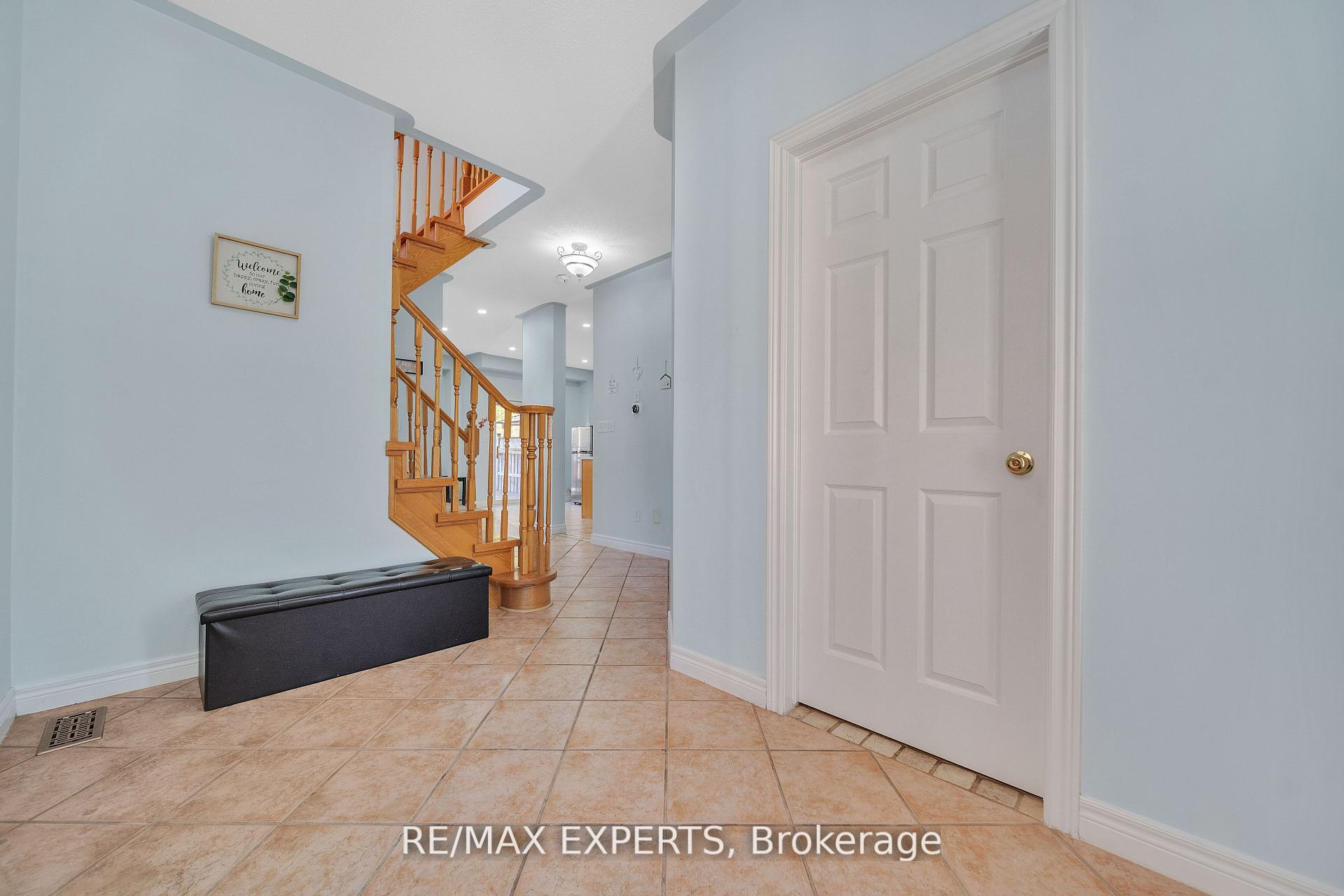 Photo 6 of 13 Stable Gate, Brampton, Northwest Sandalwood Parkway — HOMEH
