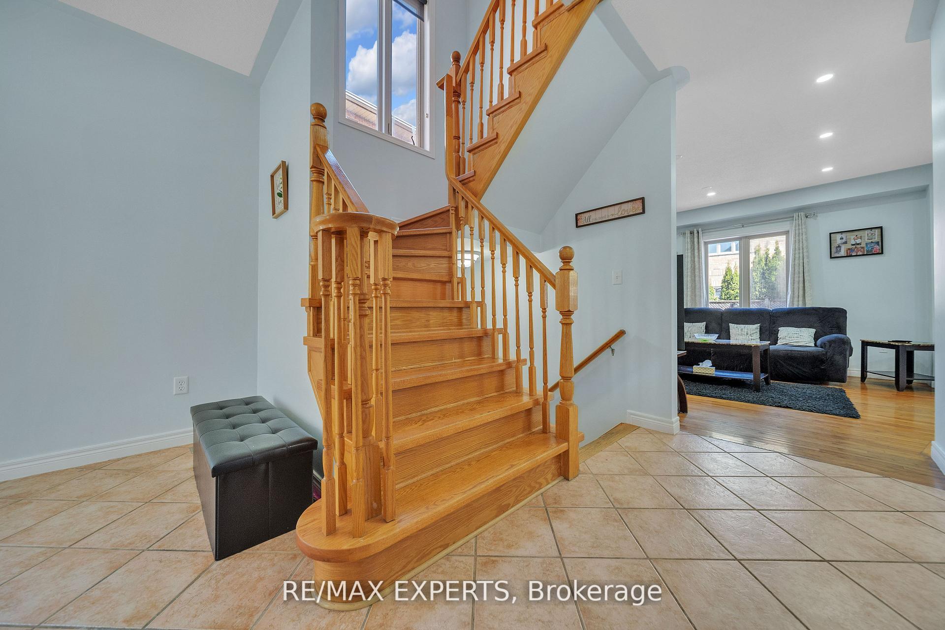 Photo 5 of 13 Stable Gate, Brampton, Northwest Sandalwood Parkway — HOMEH
