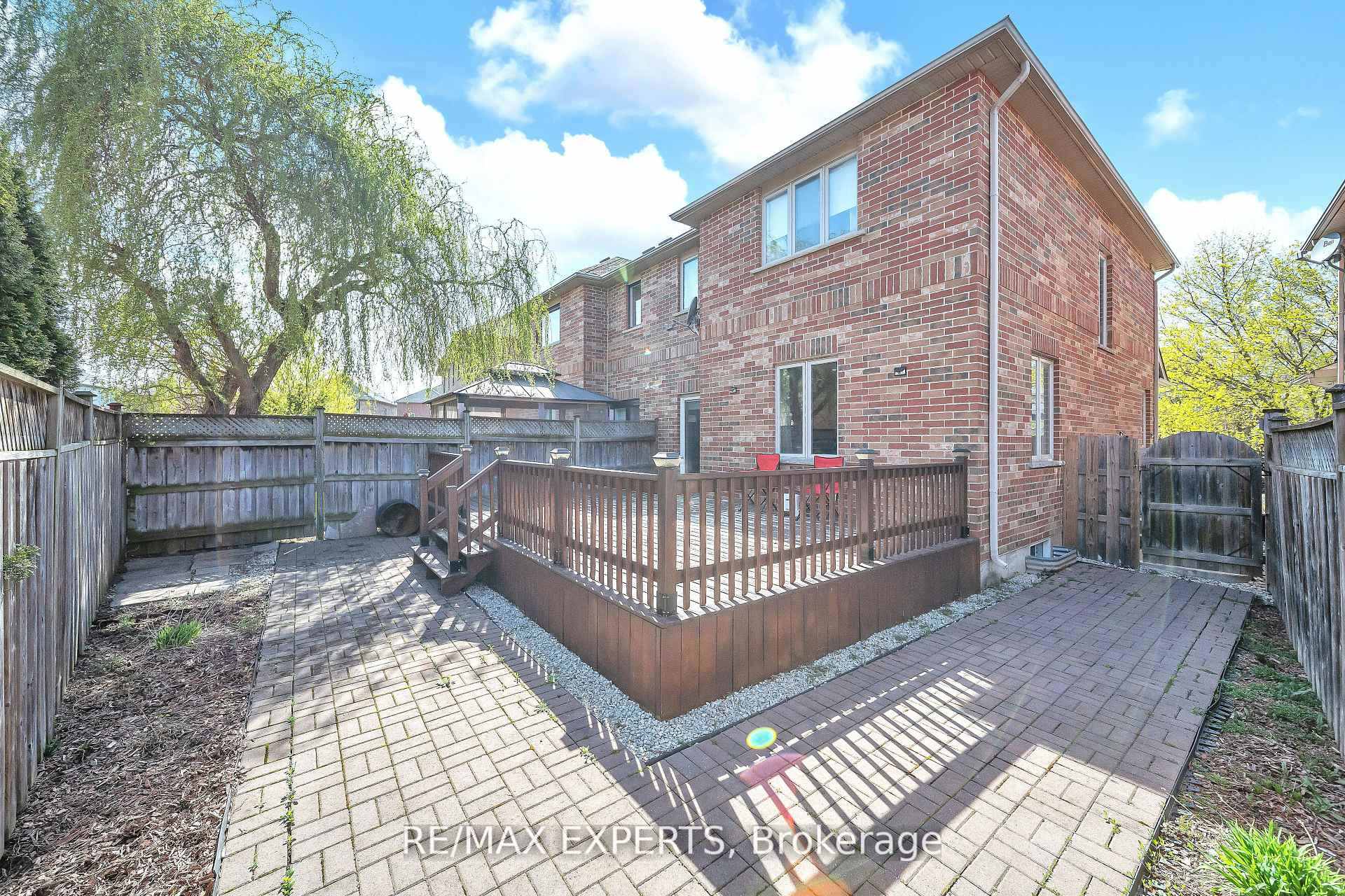 Photo 36 of 13 Stable Gate, Brampton, Northwest Sandalwood Parkway — HOMEH